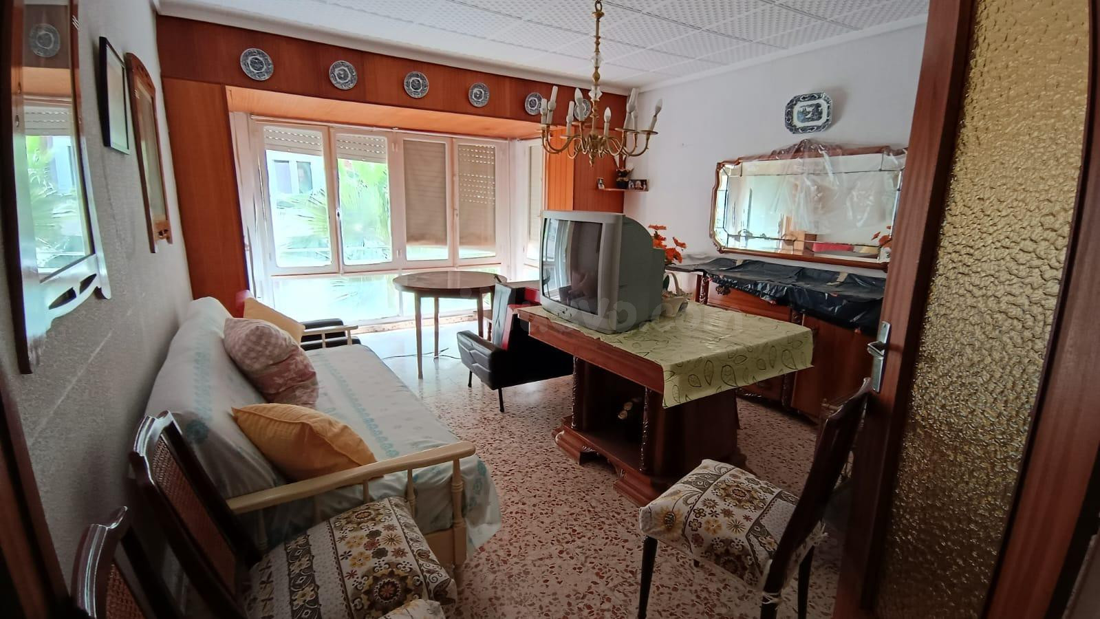 Villa 8 habitaciones 550m² en venta - torrevieja