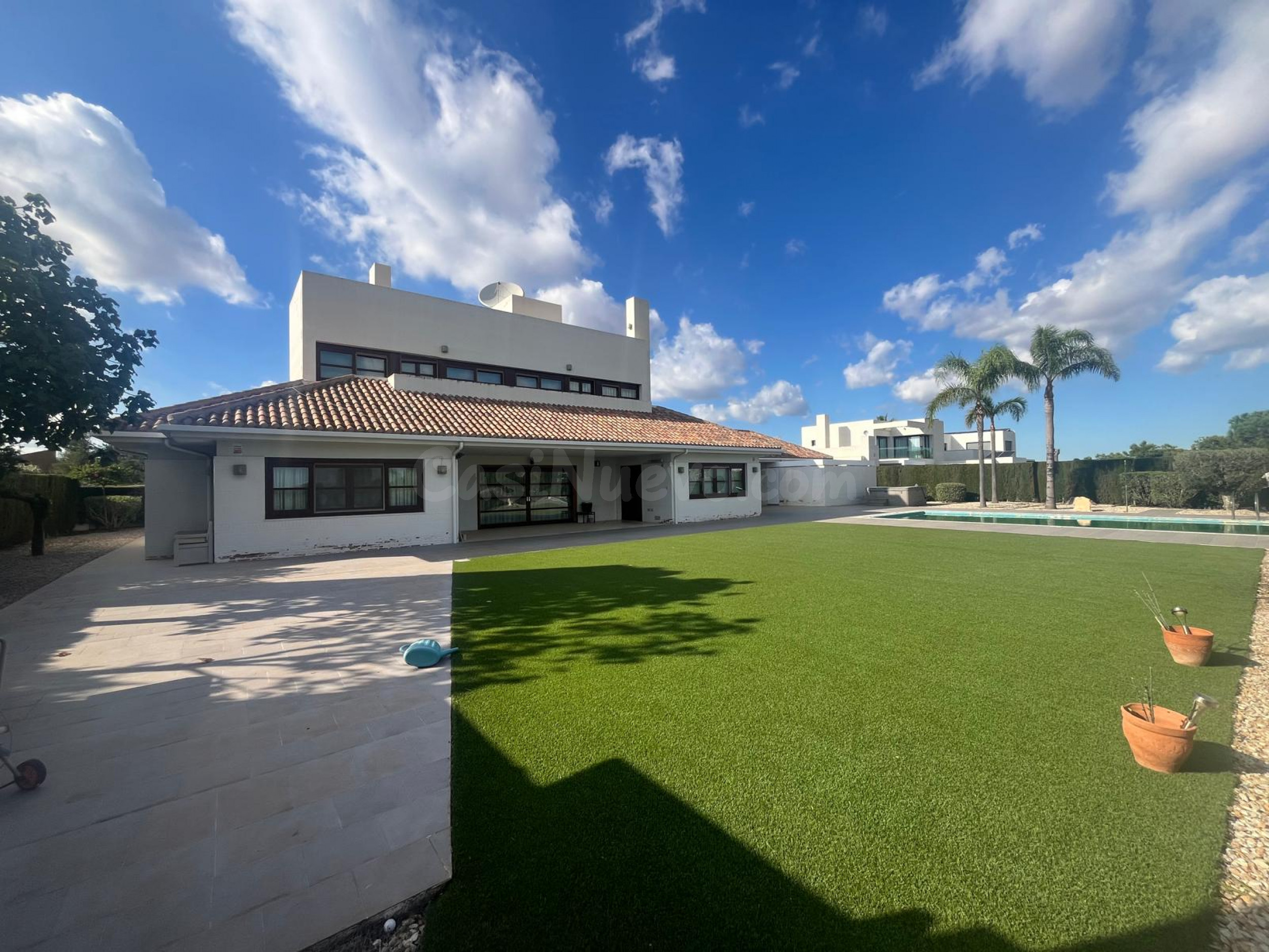 Villa 4 habitaciones 360m² en venta - Jerónimo Y Avileses