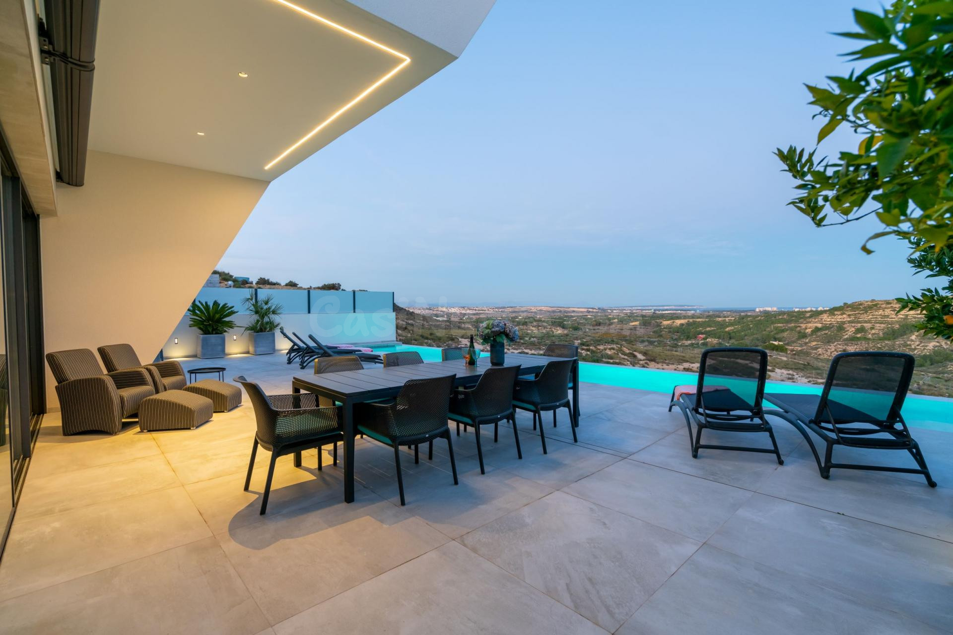 Villa 3 habitaciones 416m² en venta - DOÑA PEPA