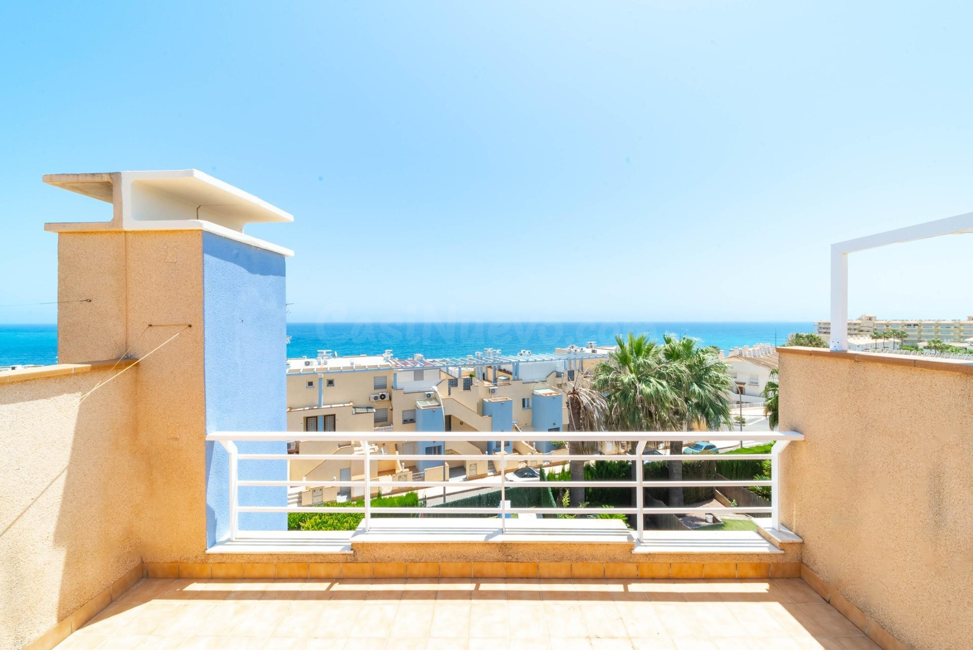 Casa 3 habitaciones 177m² en venta - Campoamor