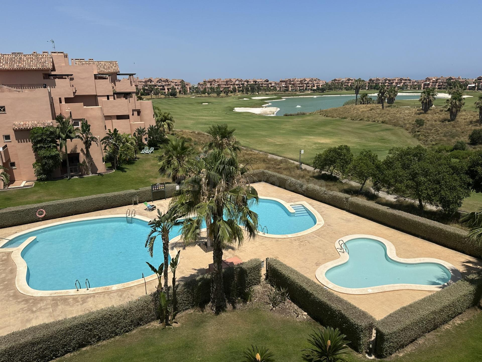 Apartamento 2 habitaciones en venta - Mar Menor Golf Resort - foto 2