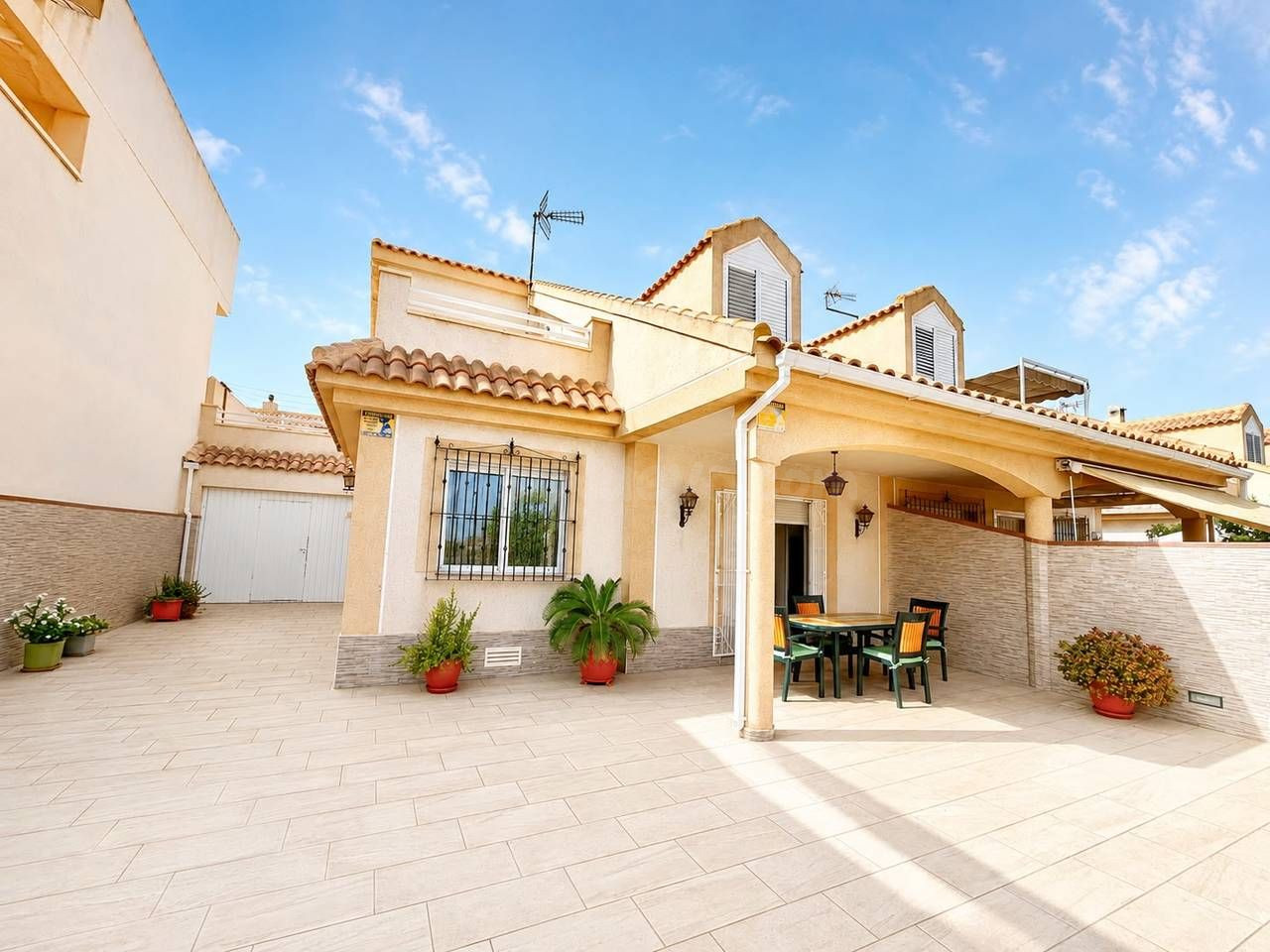 Casa 3 habitaciones 132m² en venta - Torre de la Horadada
