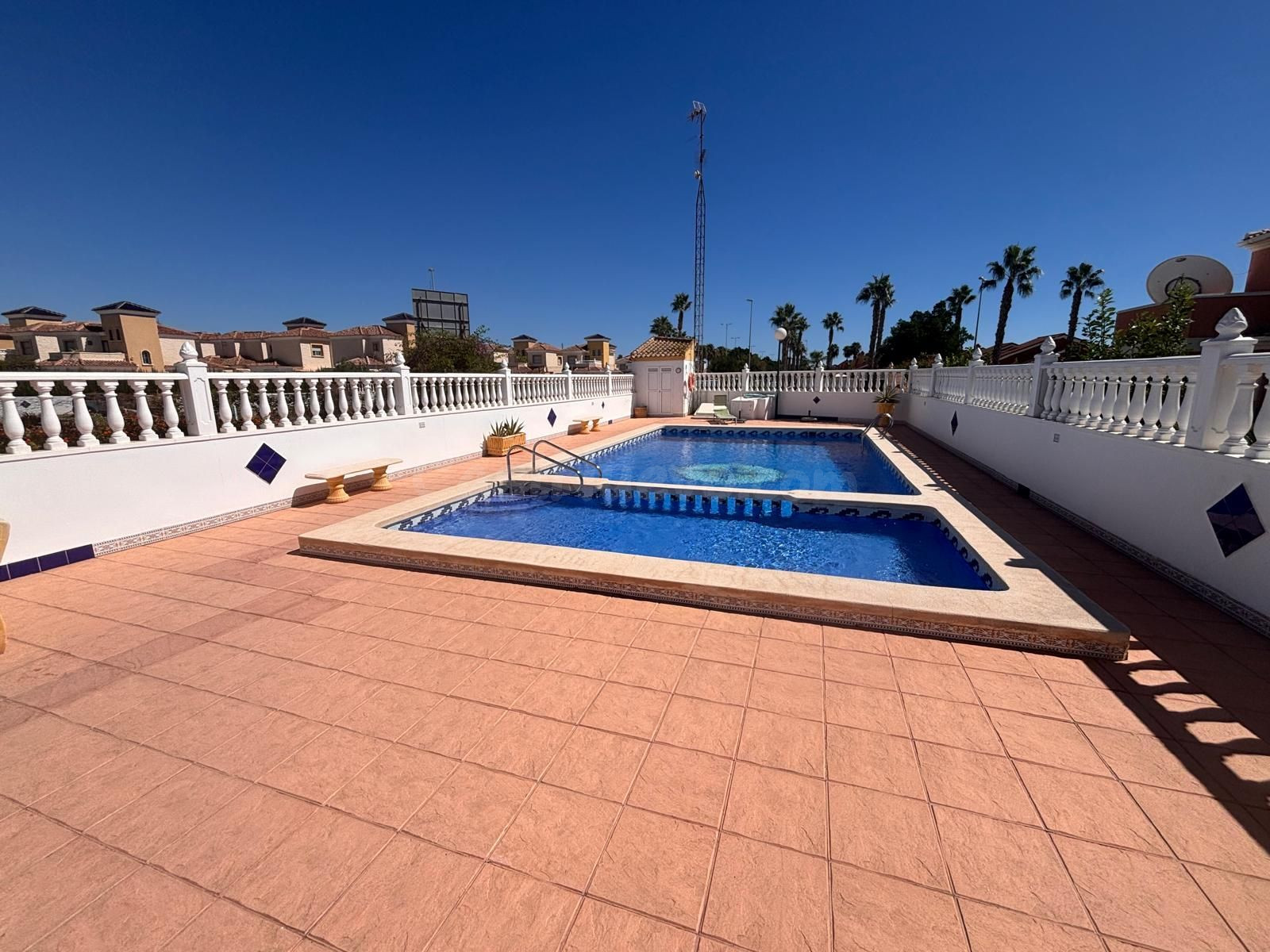Villa 3 habitaciones 108m² en venta - EL RASO - foto 2