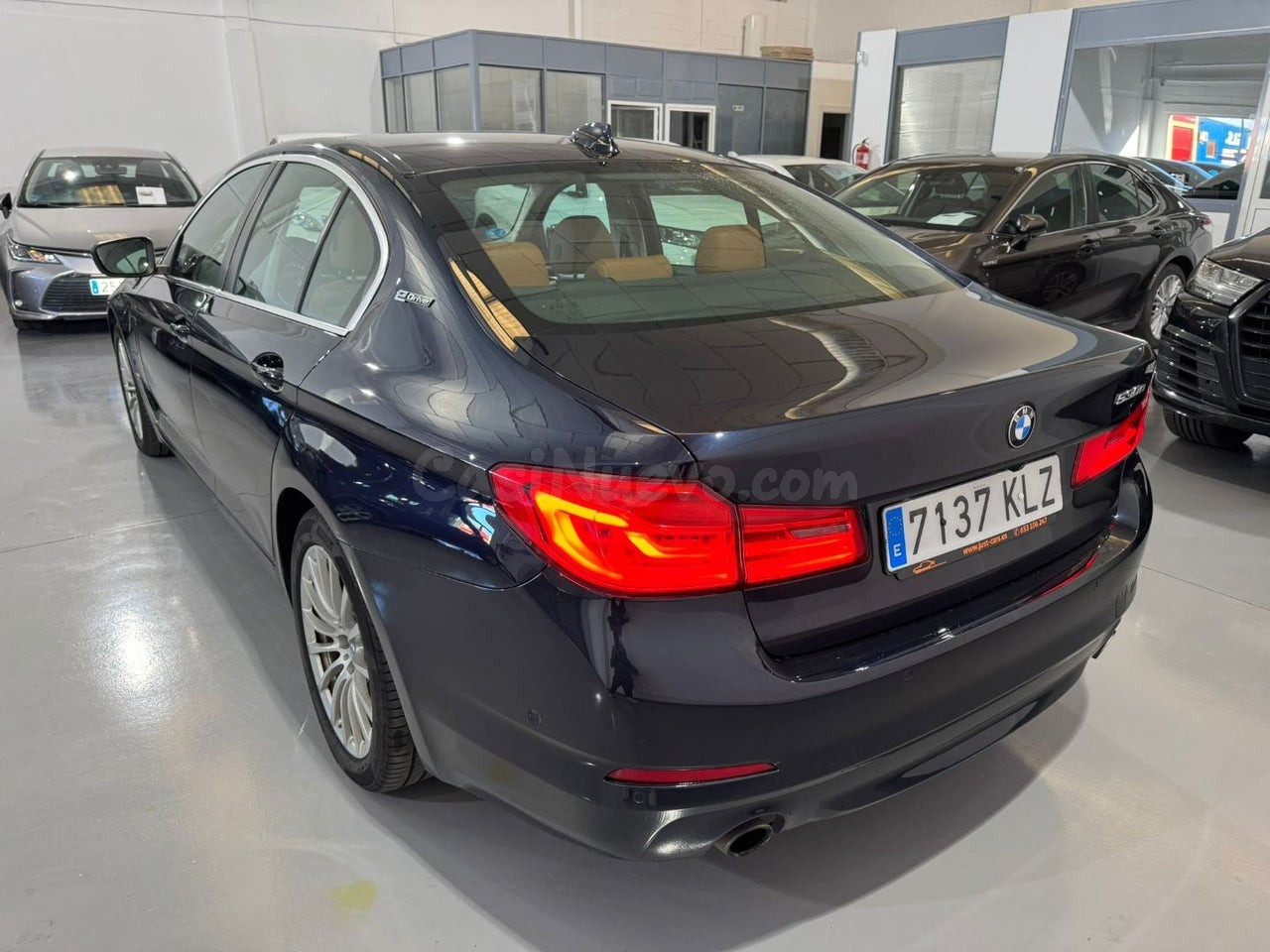 BMW Serie 5 Híbrido Enchufable 2018 - Arganda del Rey - foto 3
