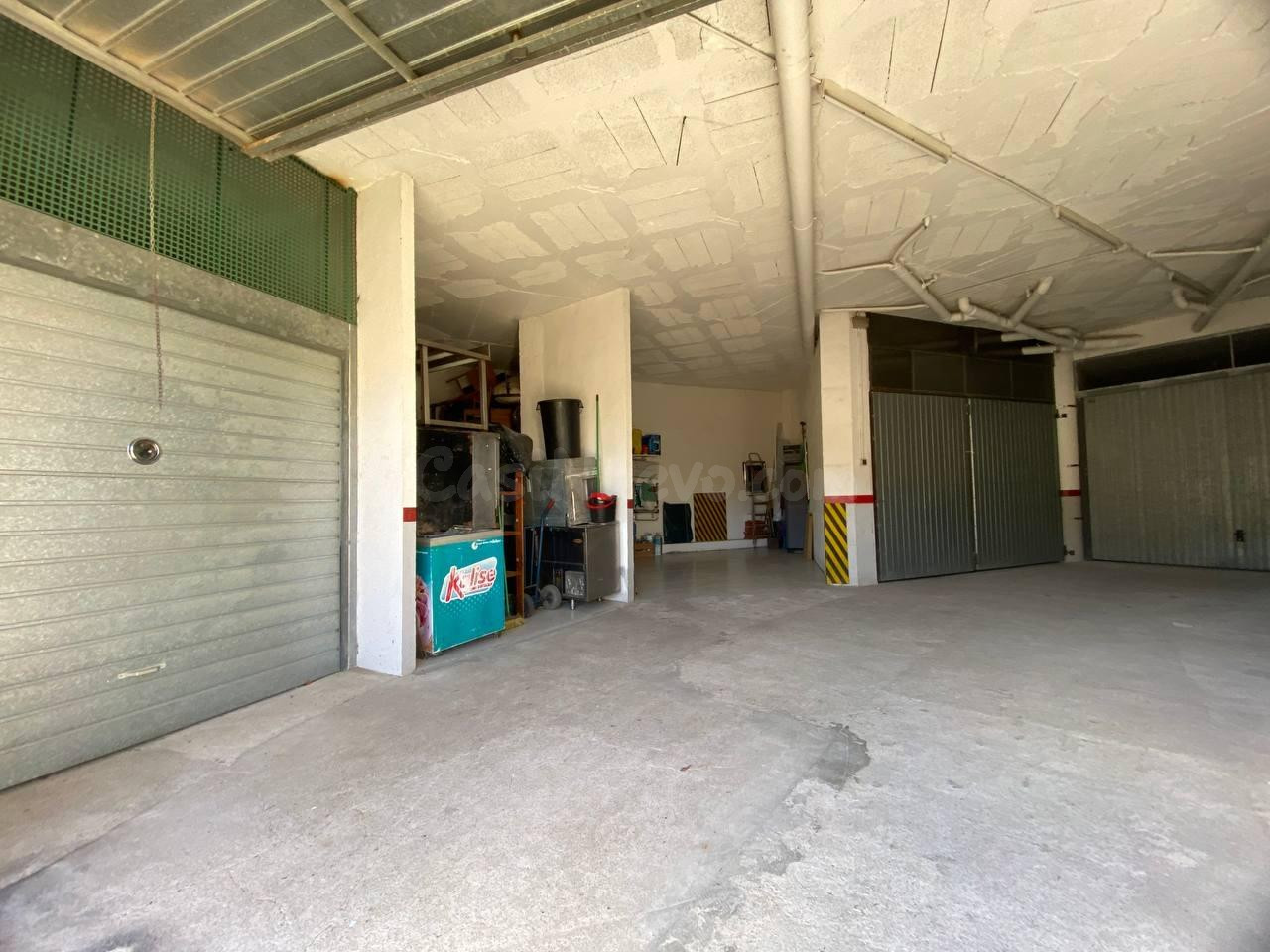 Magnífica plaza de parking céntrica, una oportunidad rara de - foto 3
