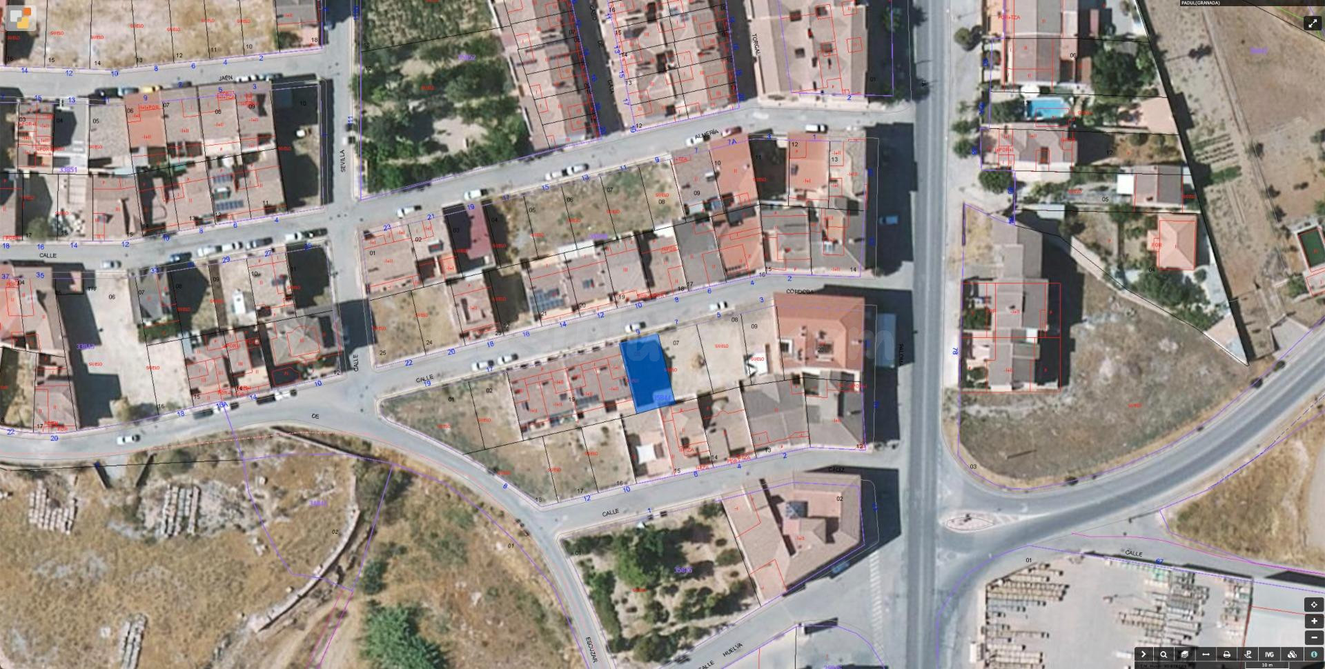 Se vende solar en Calle Córdoba 9, una de las mejores zonas  - foto 3