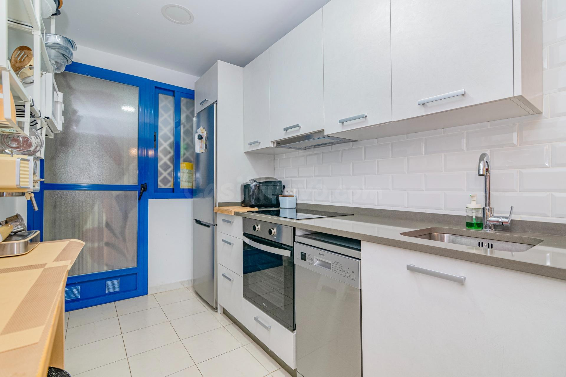 Piso en Venta en Castell de Ferro - foto 4