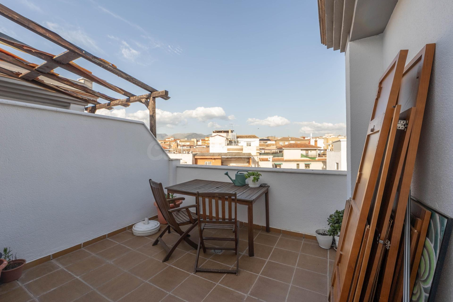 SE VENDE PRECIOSO ATICO CON RENTABILIDAD EN MARACENA - foto 5
