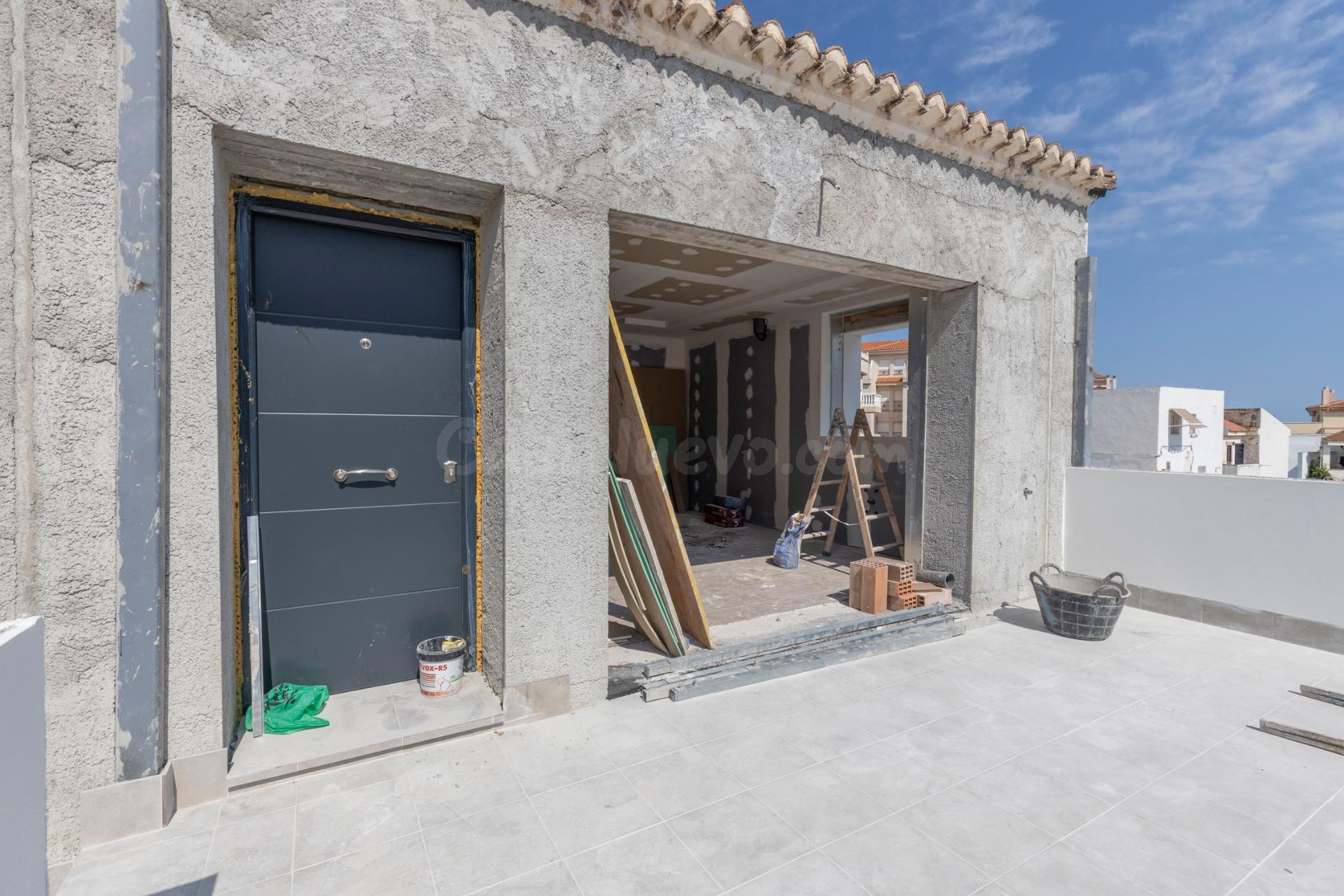 Estrena vivienda a 5 minutos de la playa en Castell de Ferro - foto 5
