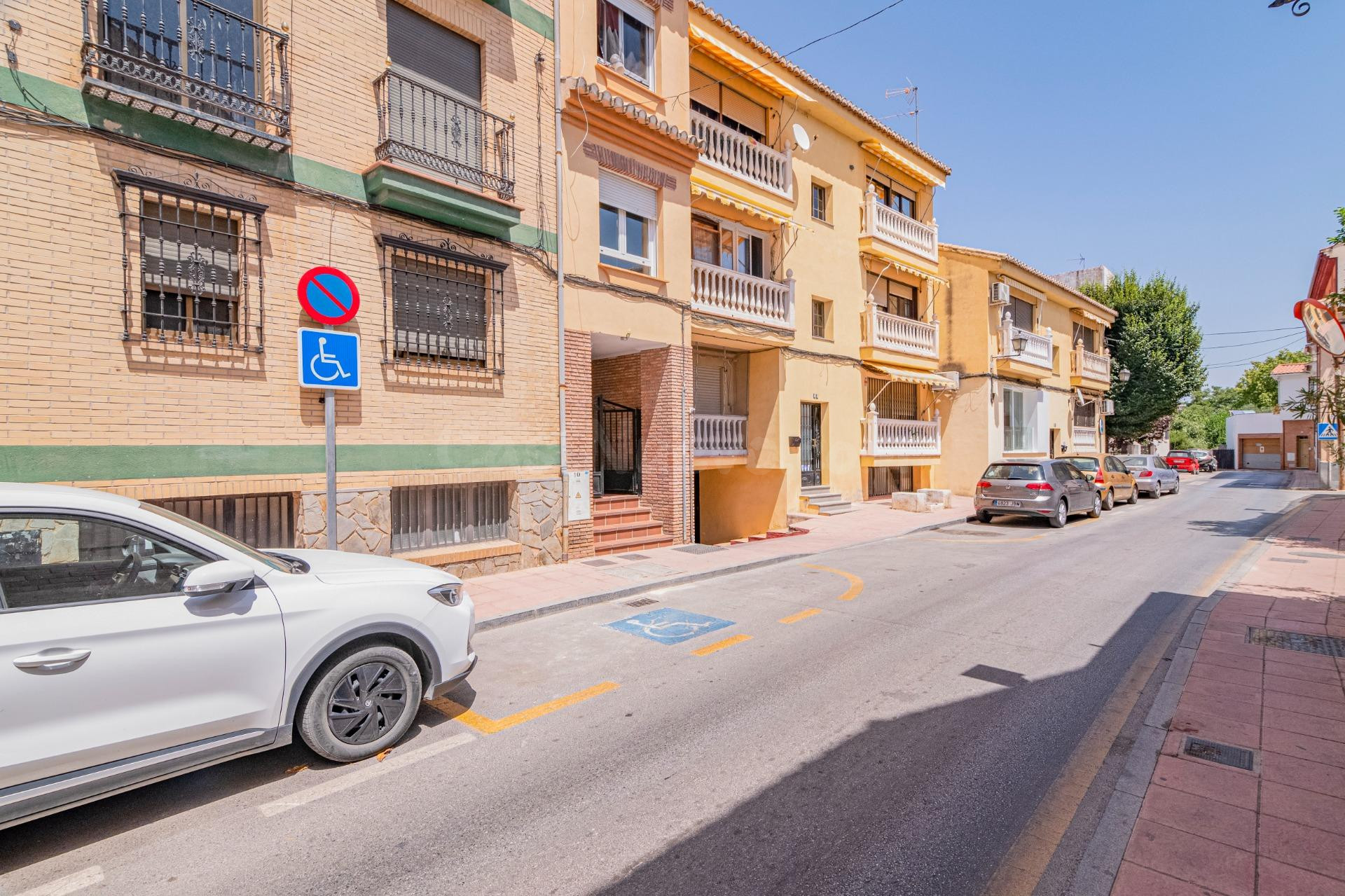 PISO COMPLETO EN LA ZUBIA