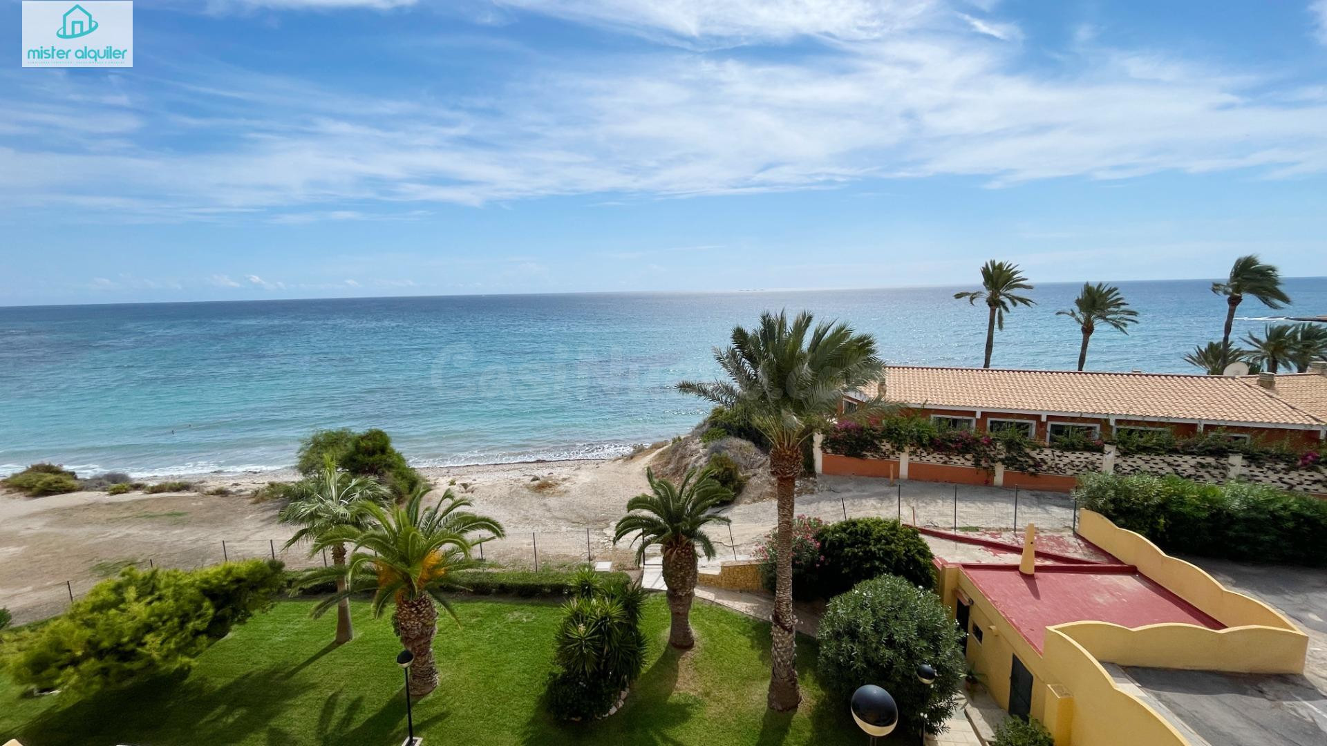BUNGALOW EN ALKABIR CON VISTAS PRIVILEGIADAS AL MAR Y ACCESO A LA PLAYA - foto 4