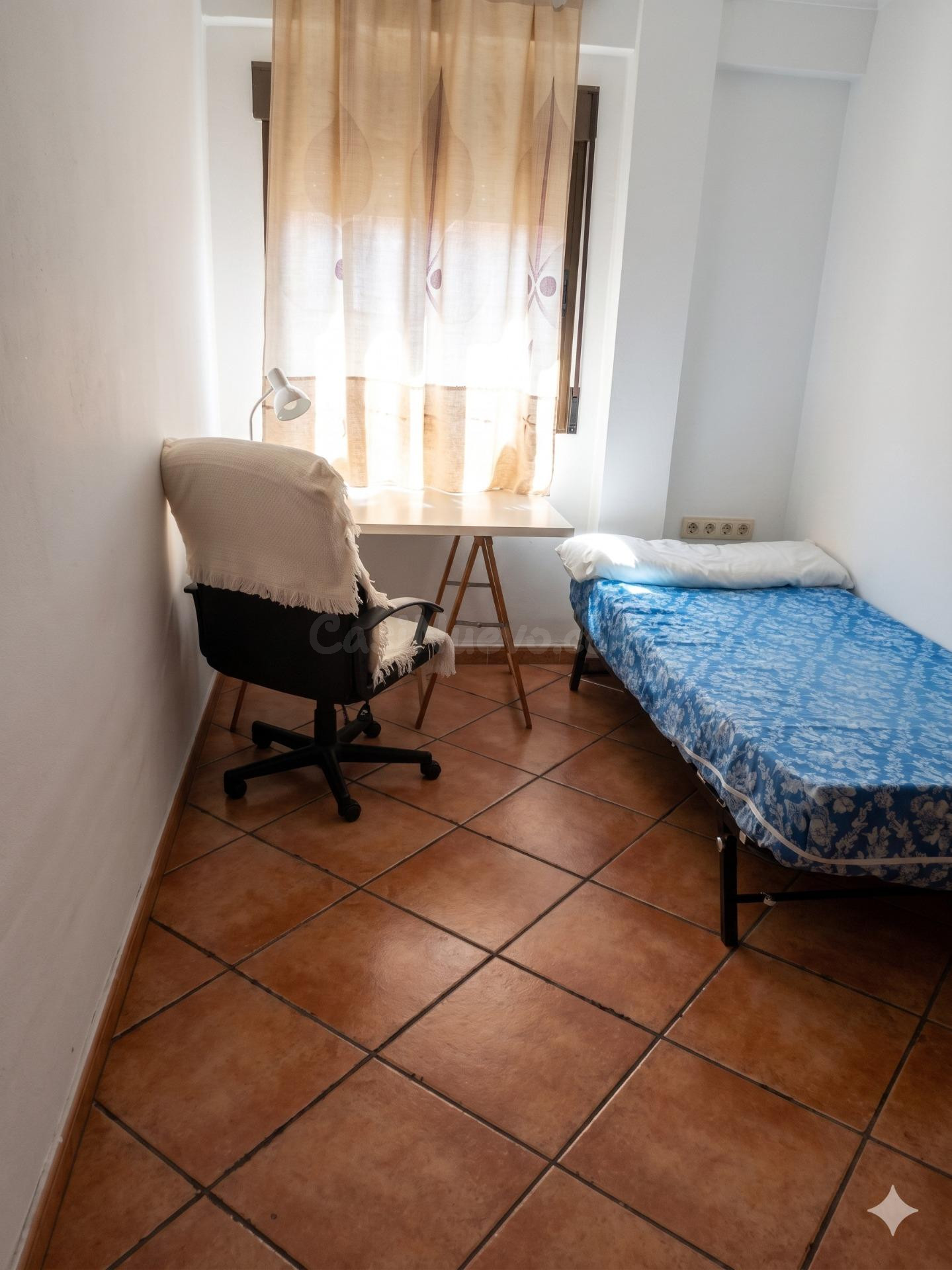 Piso en alquiler en La Cruz, Granada — 3 dormitorios con garaje incluido | 1359 - foto 4