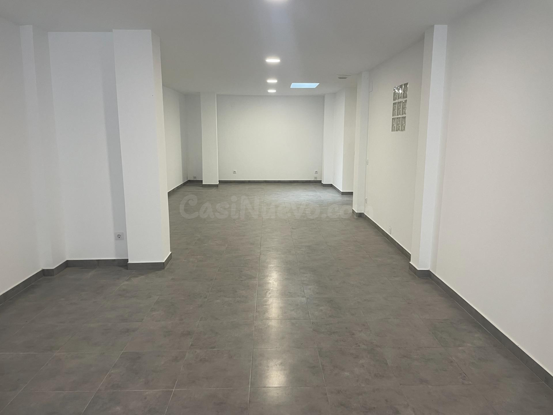 Local comercial 110m² en venta - Cotet - foto 3