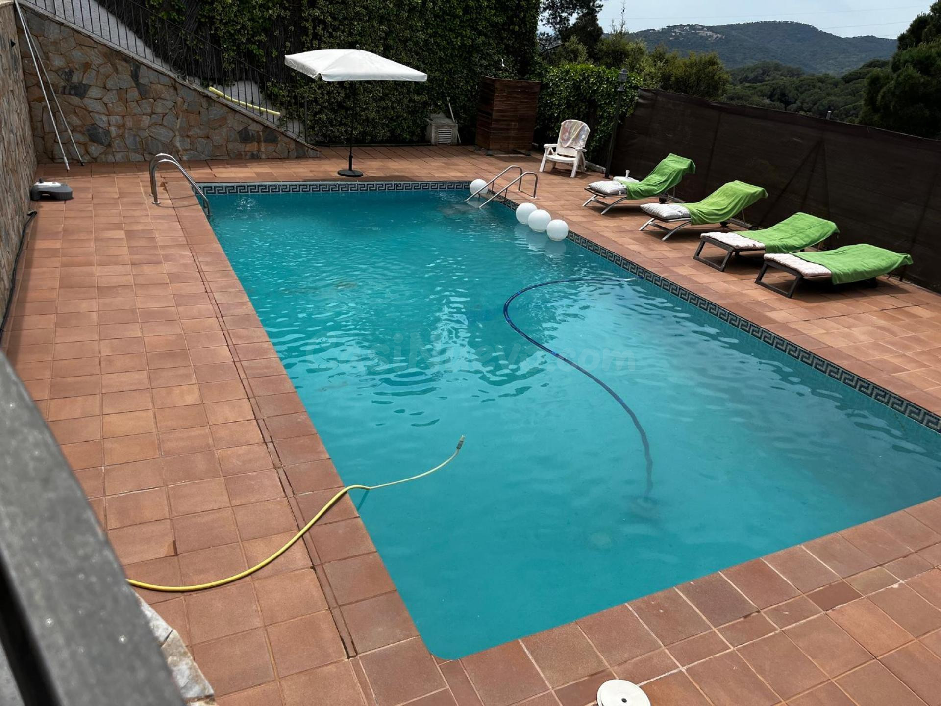 Exclusiva casa en venta con vistas al mar en Sant Cebrià de  - foto 4