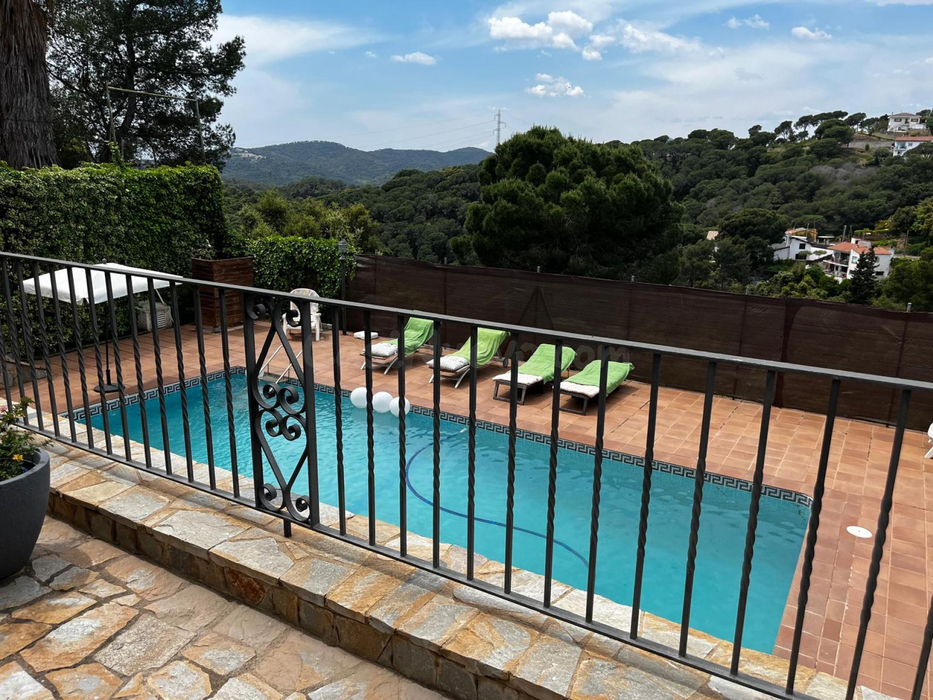 Exclusiva casa en venta con vistas al mar en Sant Cebrià de  - foto 5