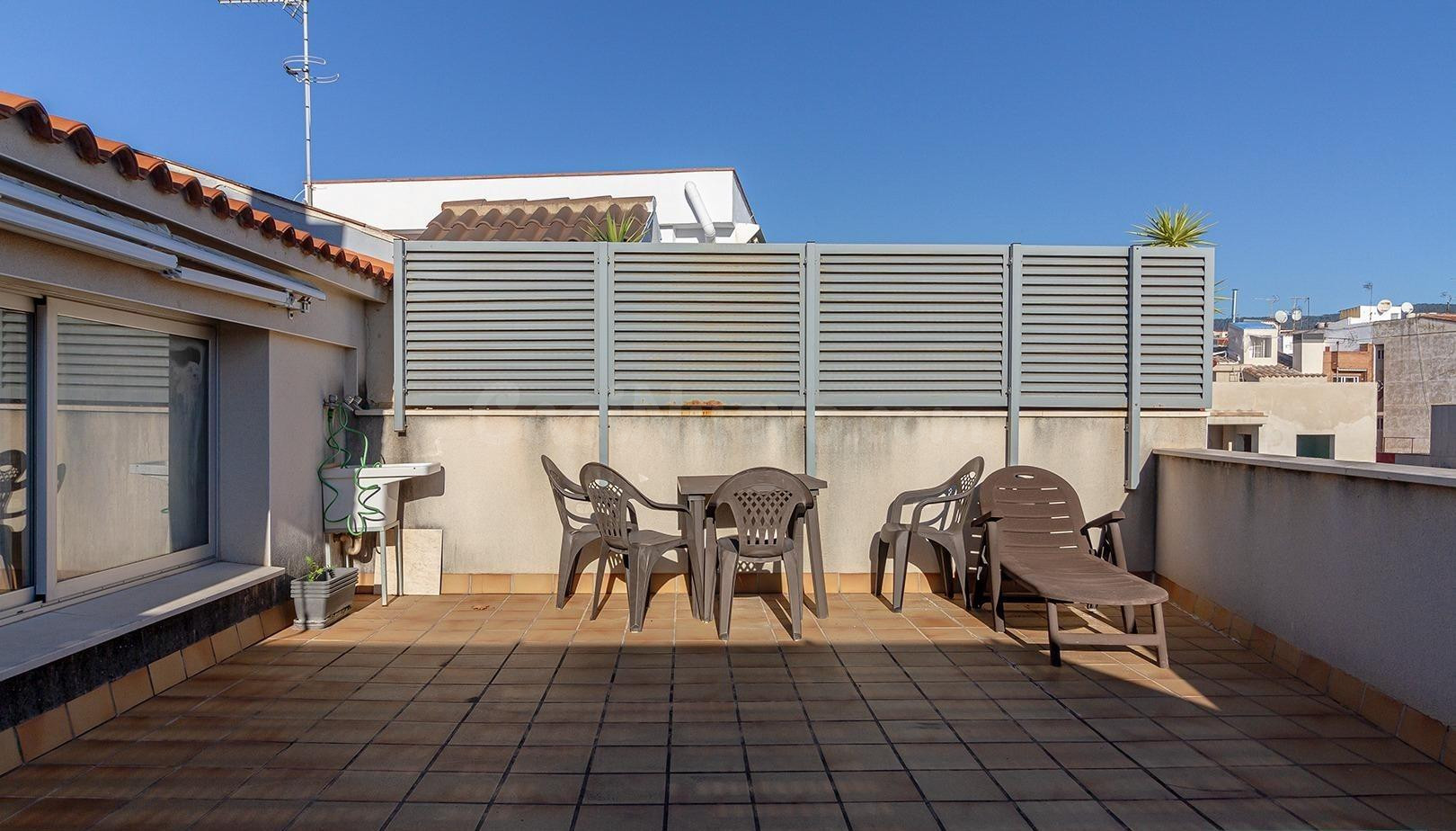 Ático dúplex ¡Oportunidad en Mataró! - foto 2