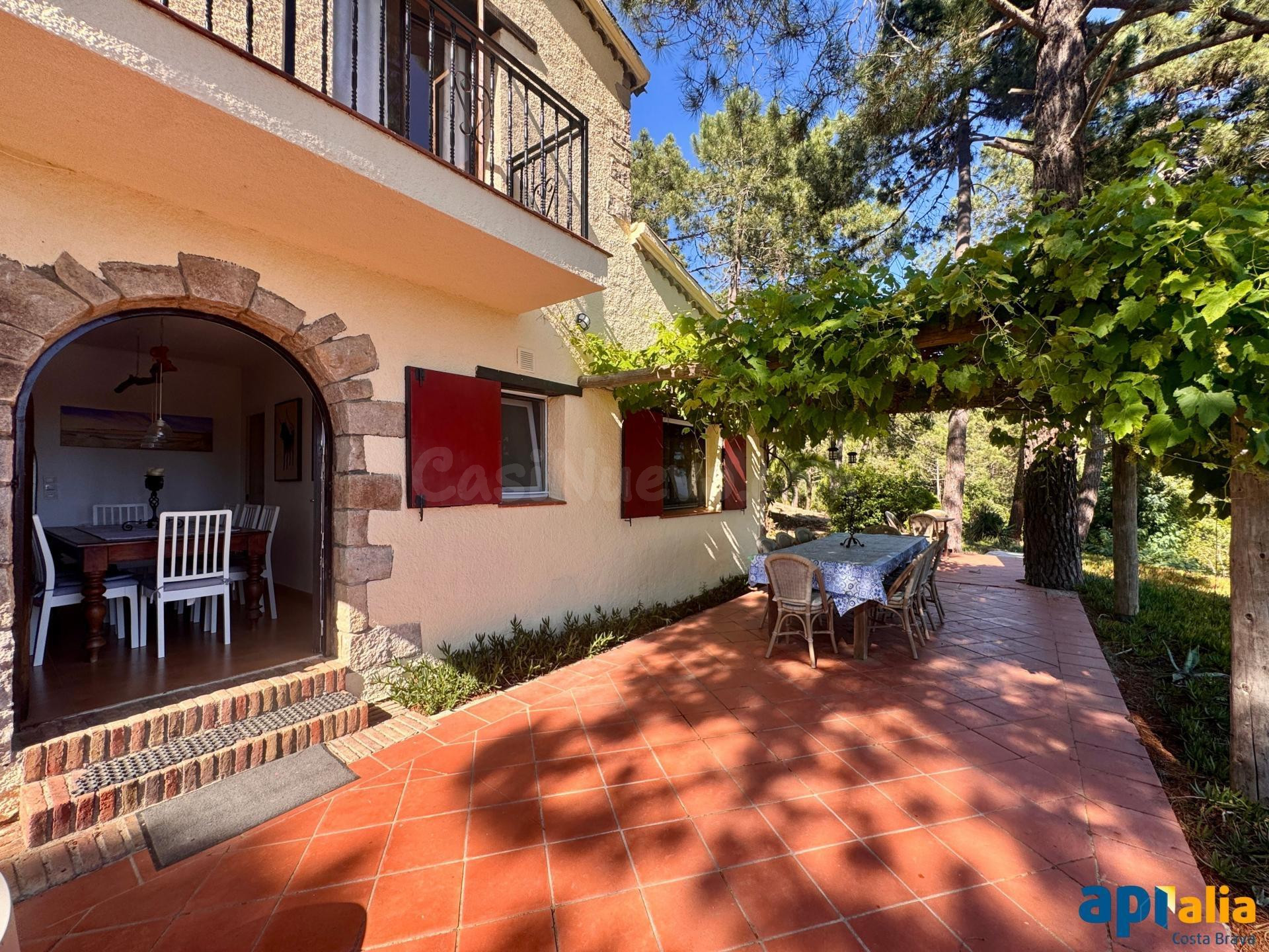 FINCA RÚSTICA CON VISTAS AL MAR EN LLORET DE MAR - foto 4