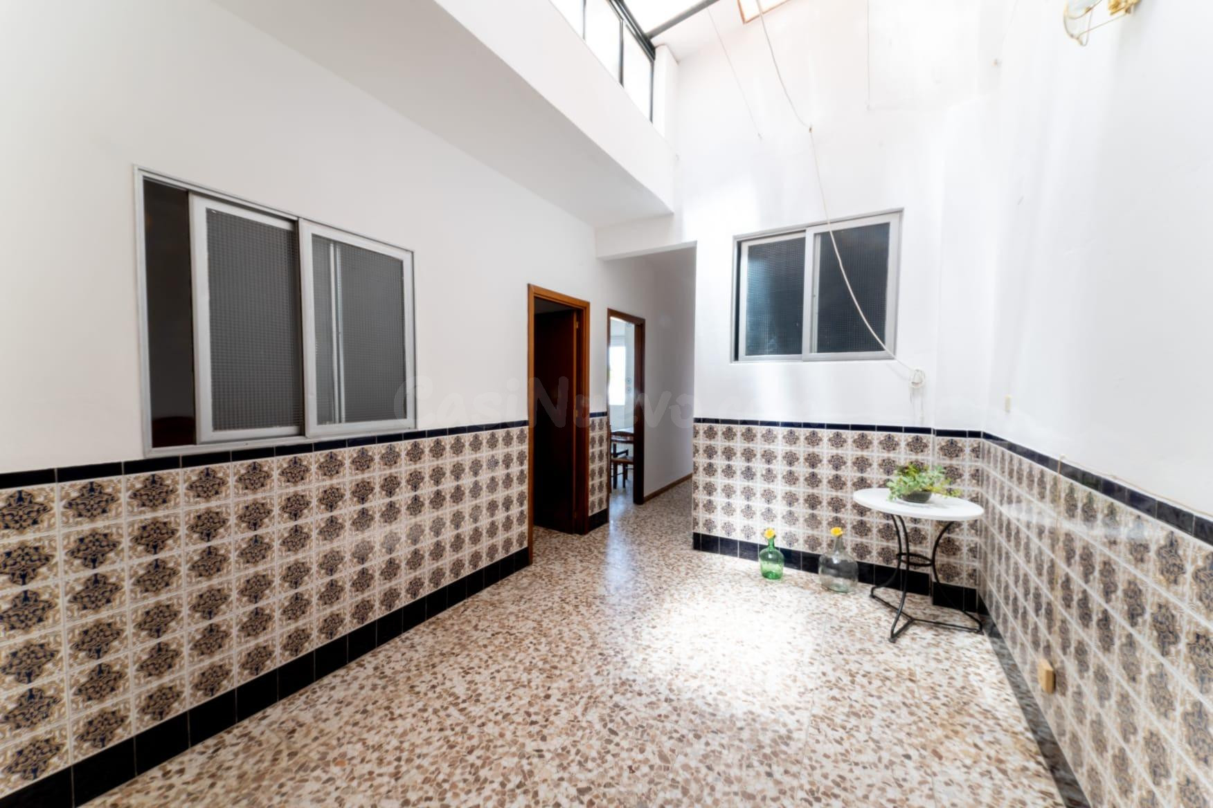 OPORTUNIDAD DE CASA EN AVDA DEL PANTANO! - foto 3
