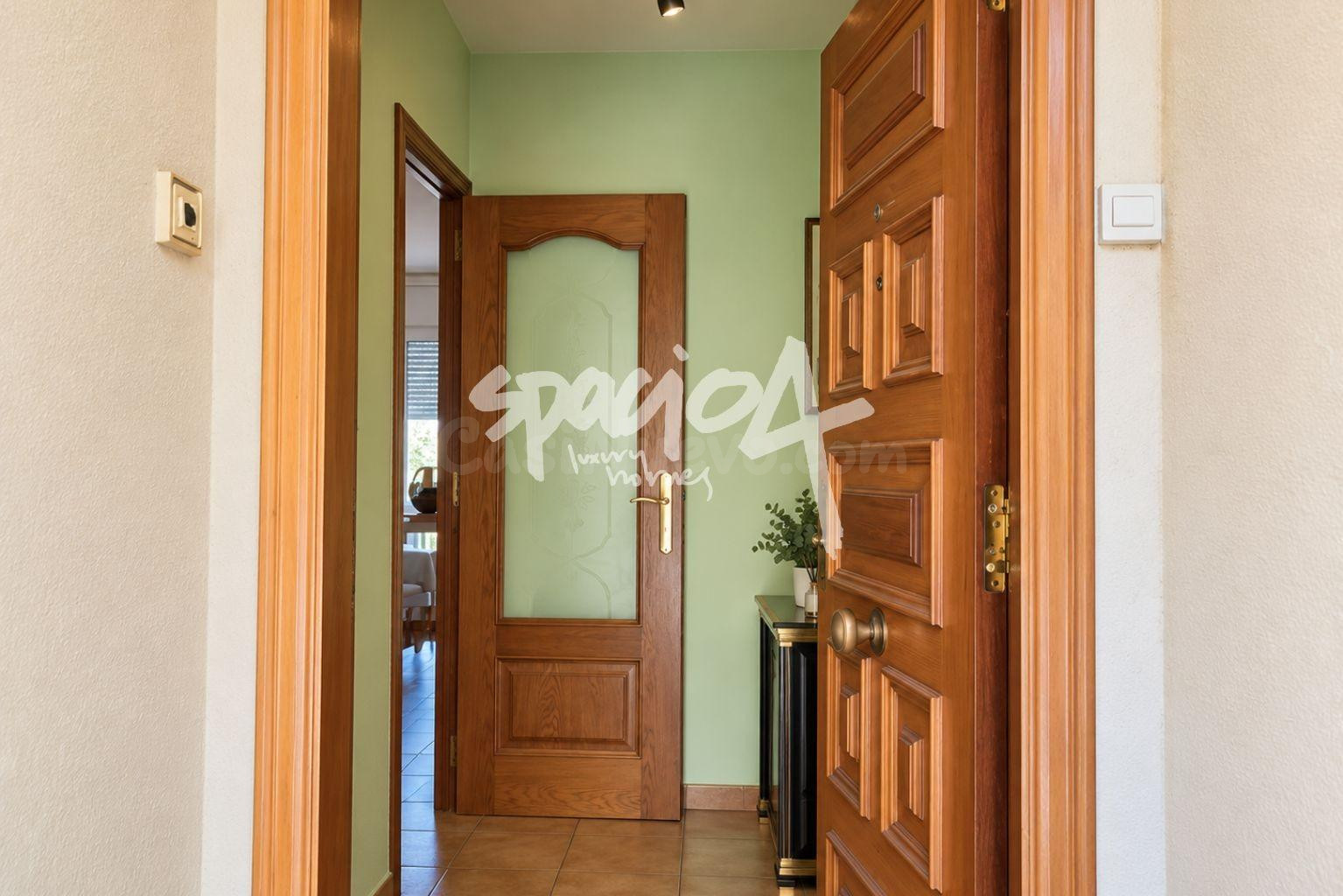 Piso Ocupado Ilegalmente Barcelona - foto 2