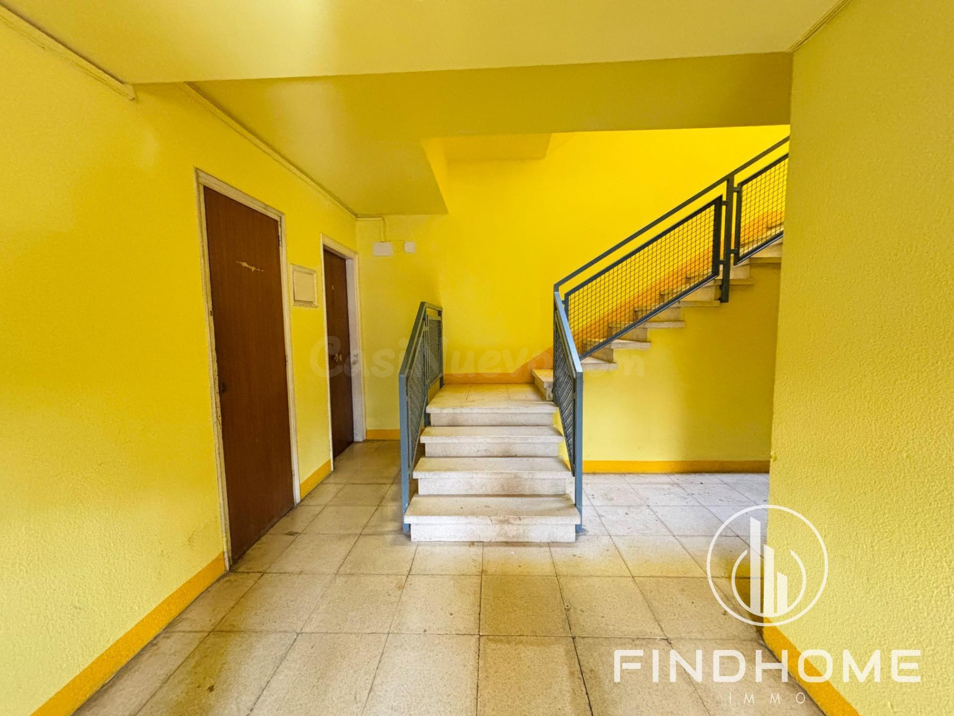 Edificio 12 habitaciones 772m² en venta - Área de Olot - foto 2