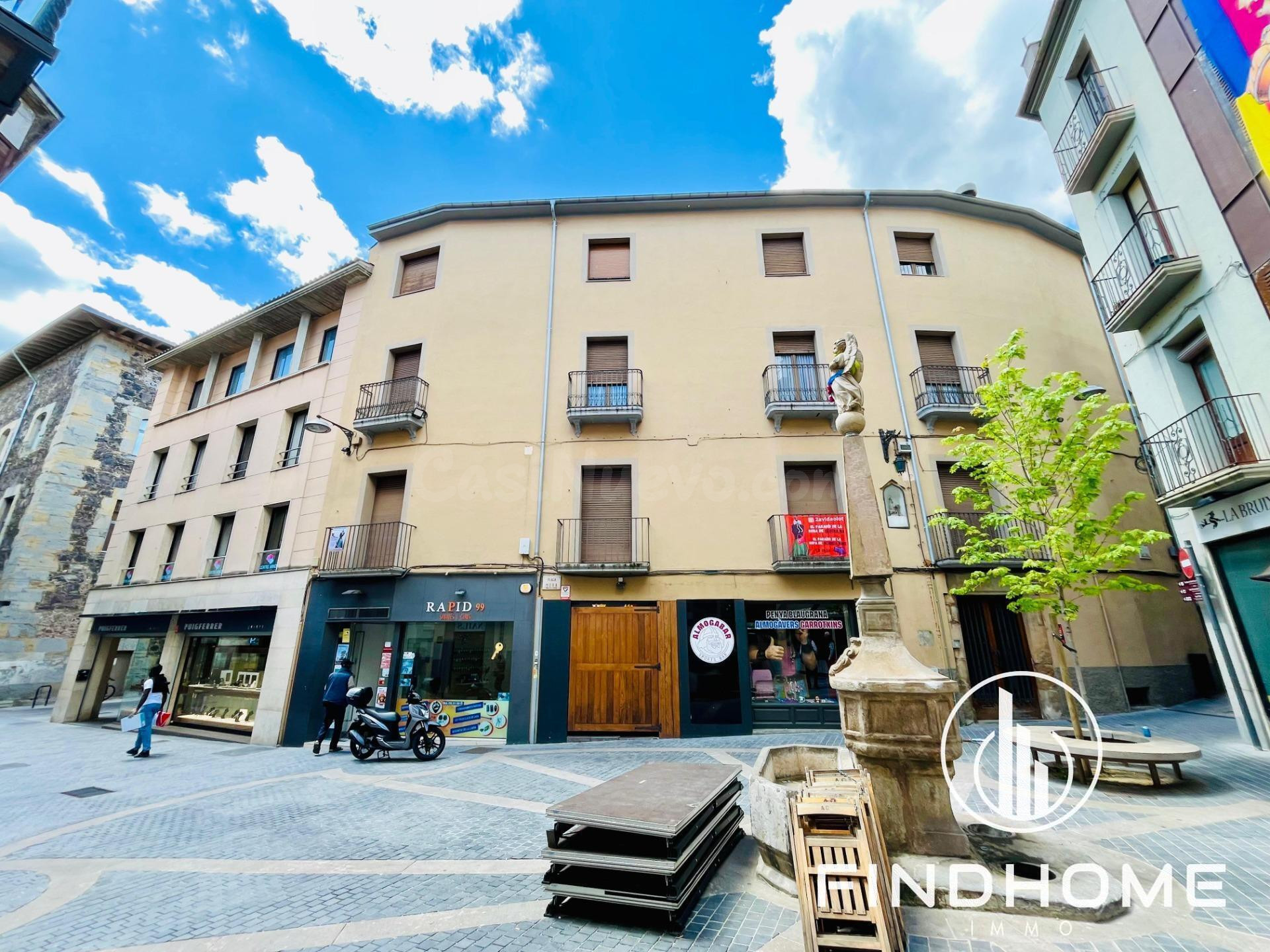 Edificio 1446m² en venta - Centro