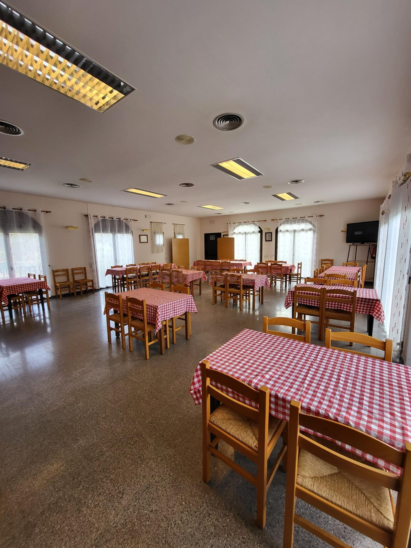 Local comercial 10 habitaciones 316m² en alquiler - La garro - foto 4