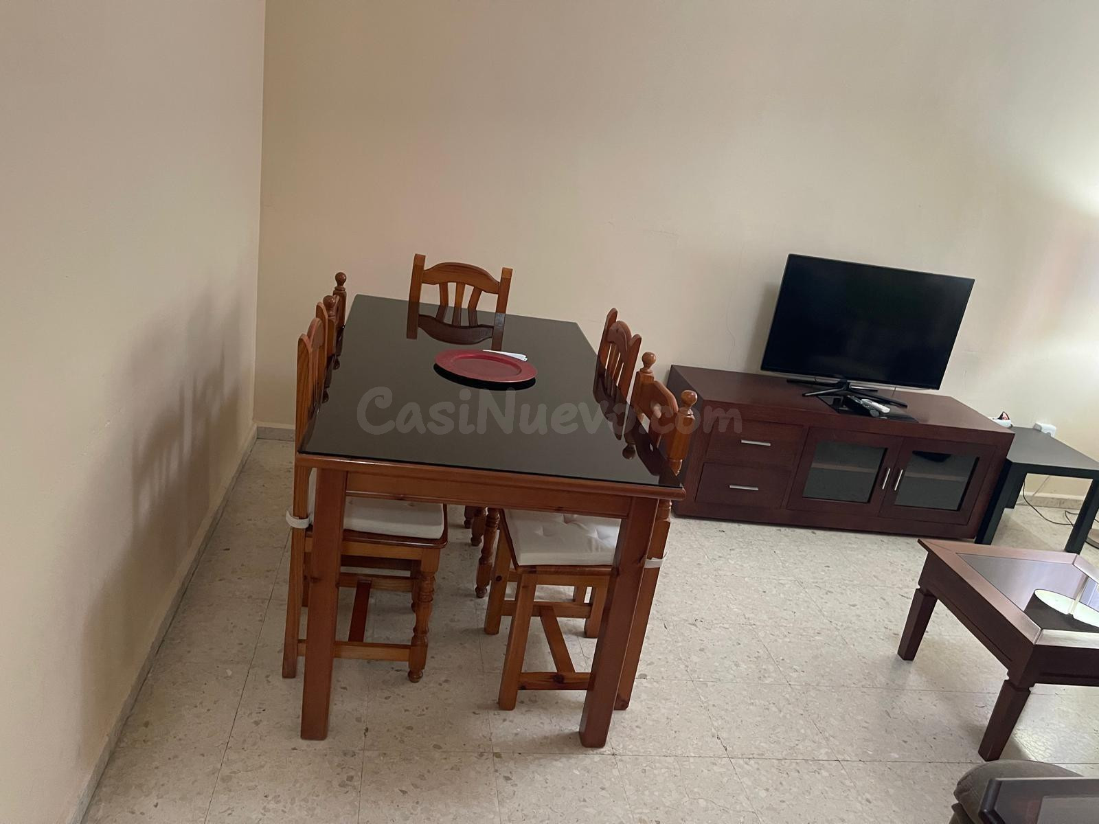 Macarena, cerca del Río. Excelente vivienda amueblada de 3 habitaciones se alquila. ESTUDIANTES Y PERSONAL SANITARIO. CONTRATO TEMPORADA, NO ANUAL. - foto 2
