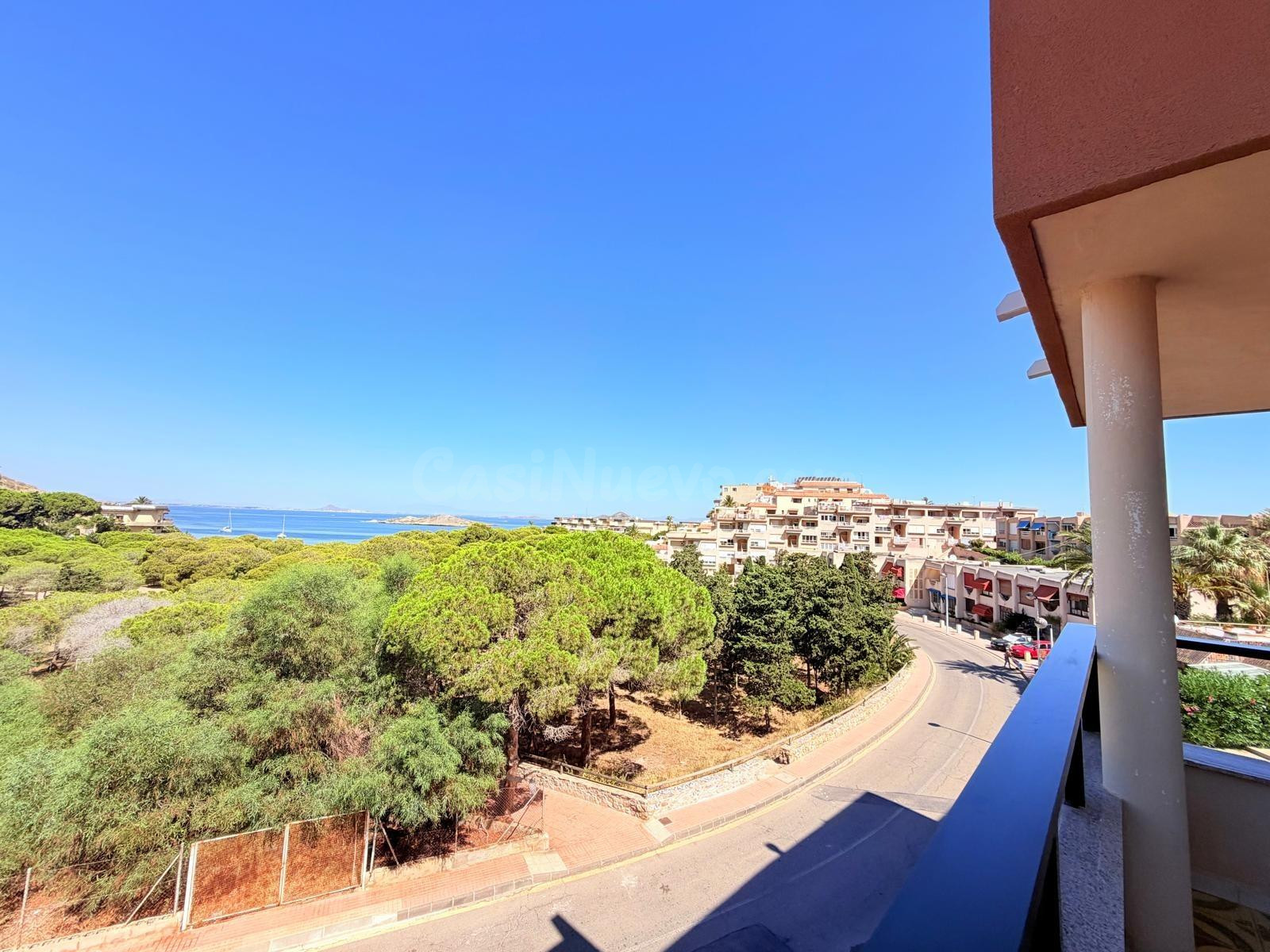 Apartamento completamente reformado en Urbanización El Pino – Km 4 de La Manga del Mar Menor - foto 4