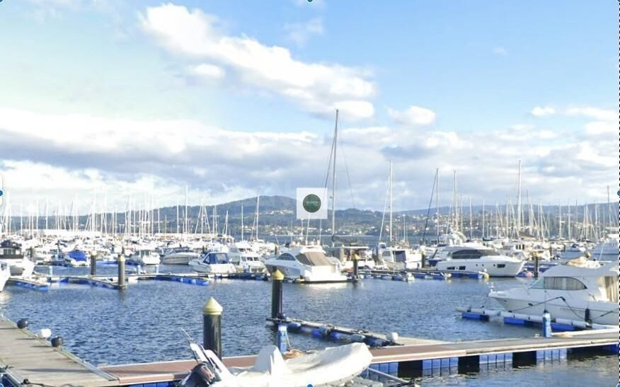 Casa para reformar con gran parcela a un paso de las playas - foto 4