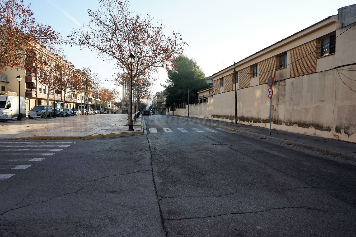 Local comercial 571m² en alquiler - El arrabal - foto 3