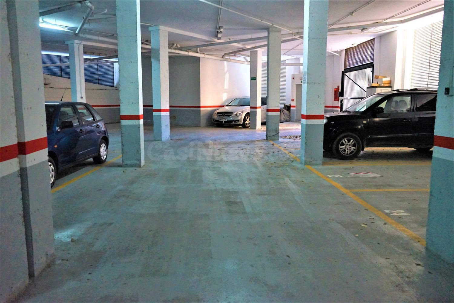 Parking 12m² en venta - Las reinas - foto 2
