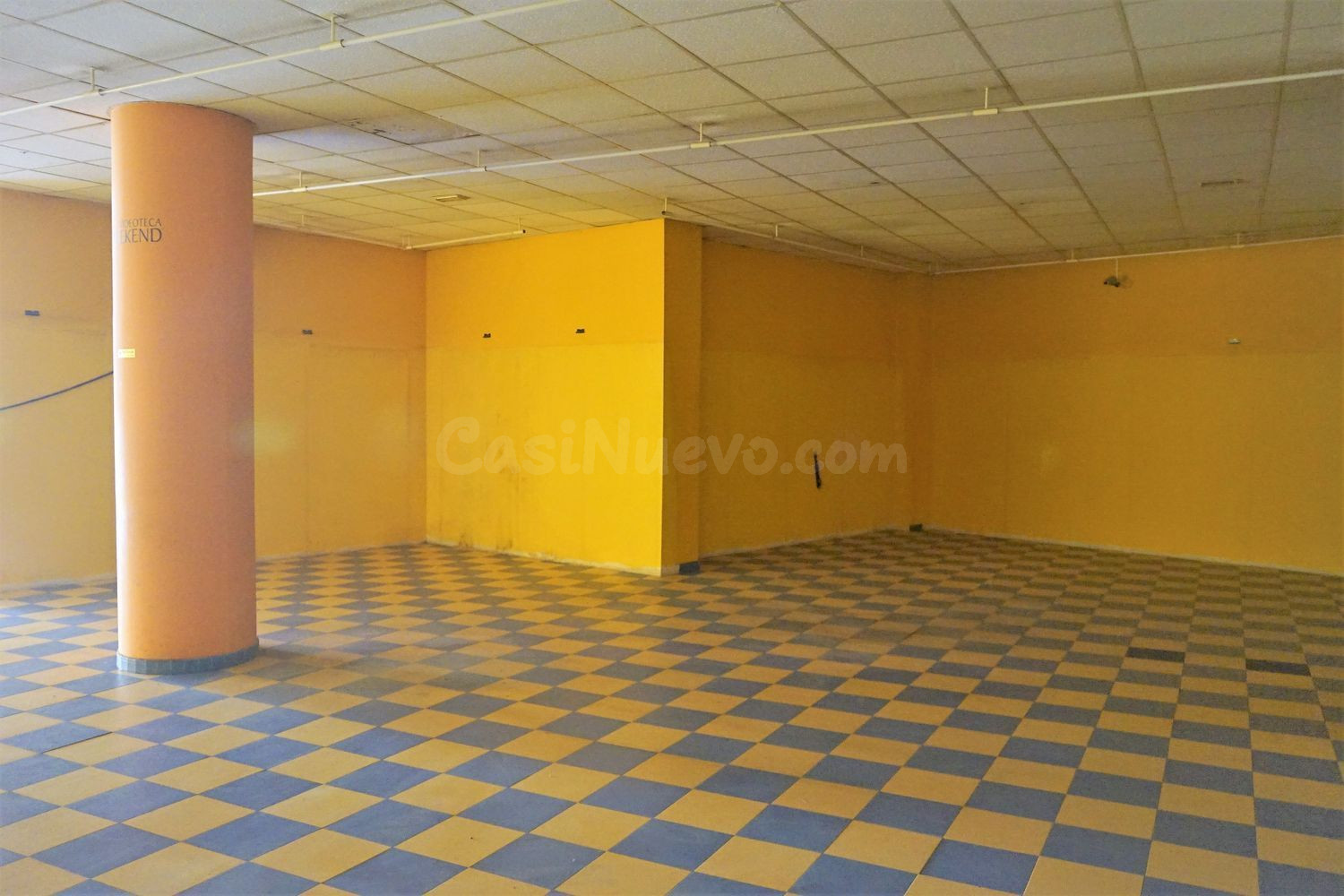 Local comercial 208m² en alquiler - El arrabal - foto 4