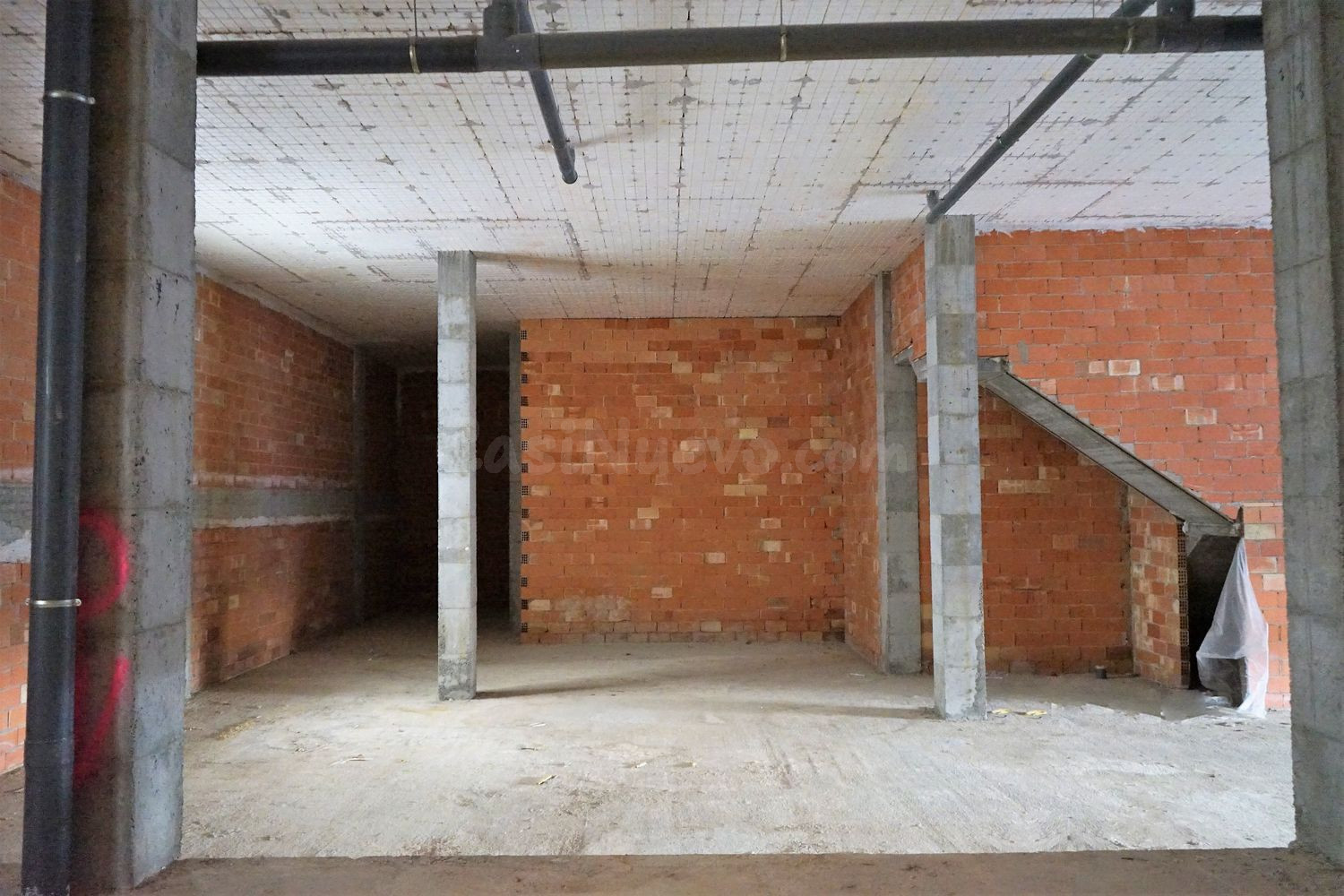 Local comercial 470m² en alquiler - Las reinas - foto 2