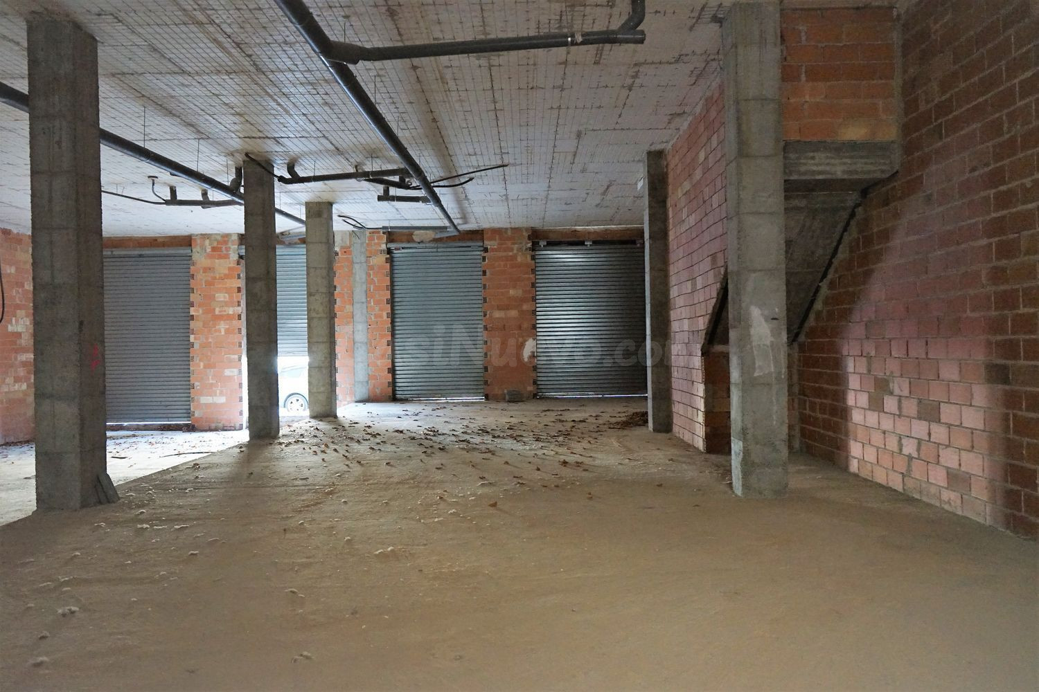 Local comercial 470m² en alquiler - Las reinas - foto 4