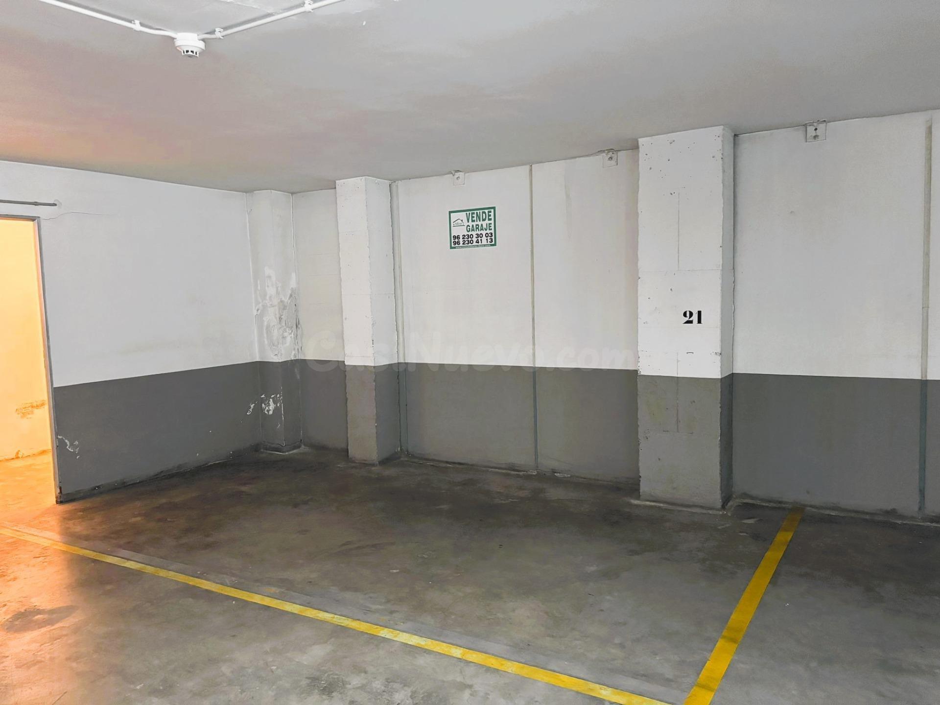 Plaza de garaje y trastero en alquiler en zona Capitán Gadea - foto 2