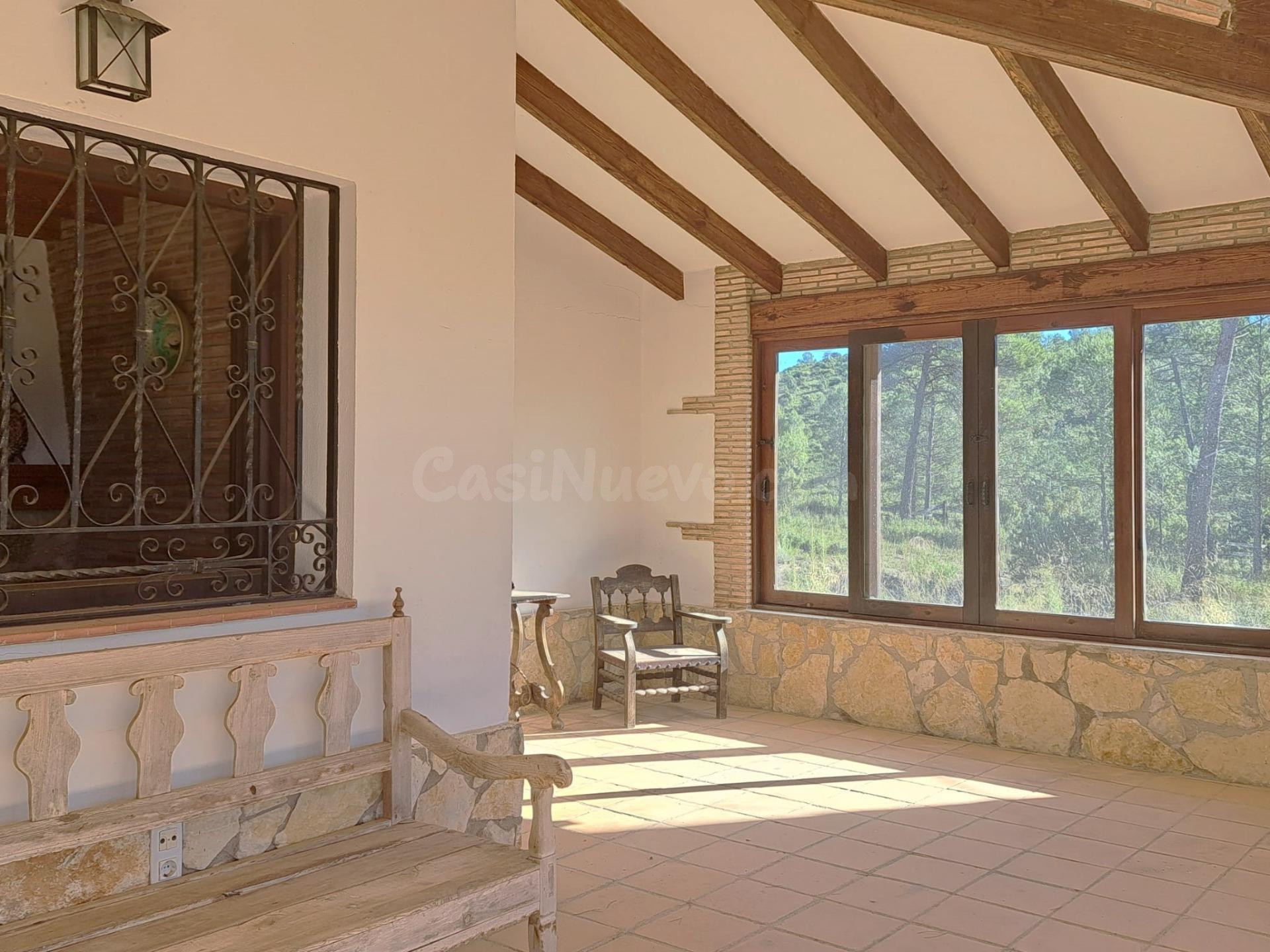 Espectacular finca rústica con piscina cerca de Requena. - foto 4