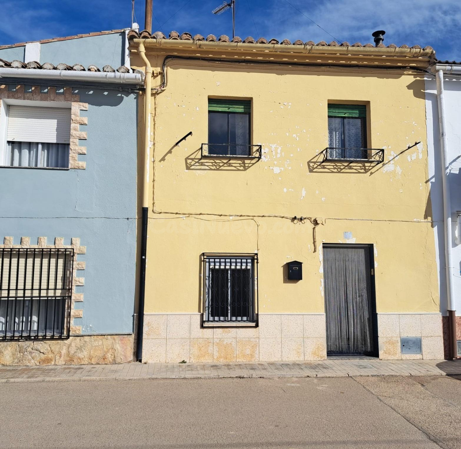Casa en San Antonio de Requena.