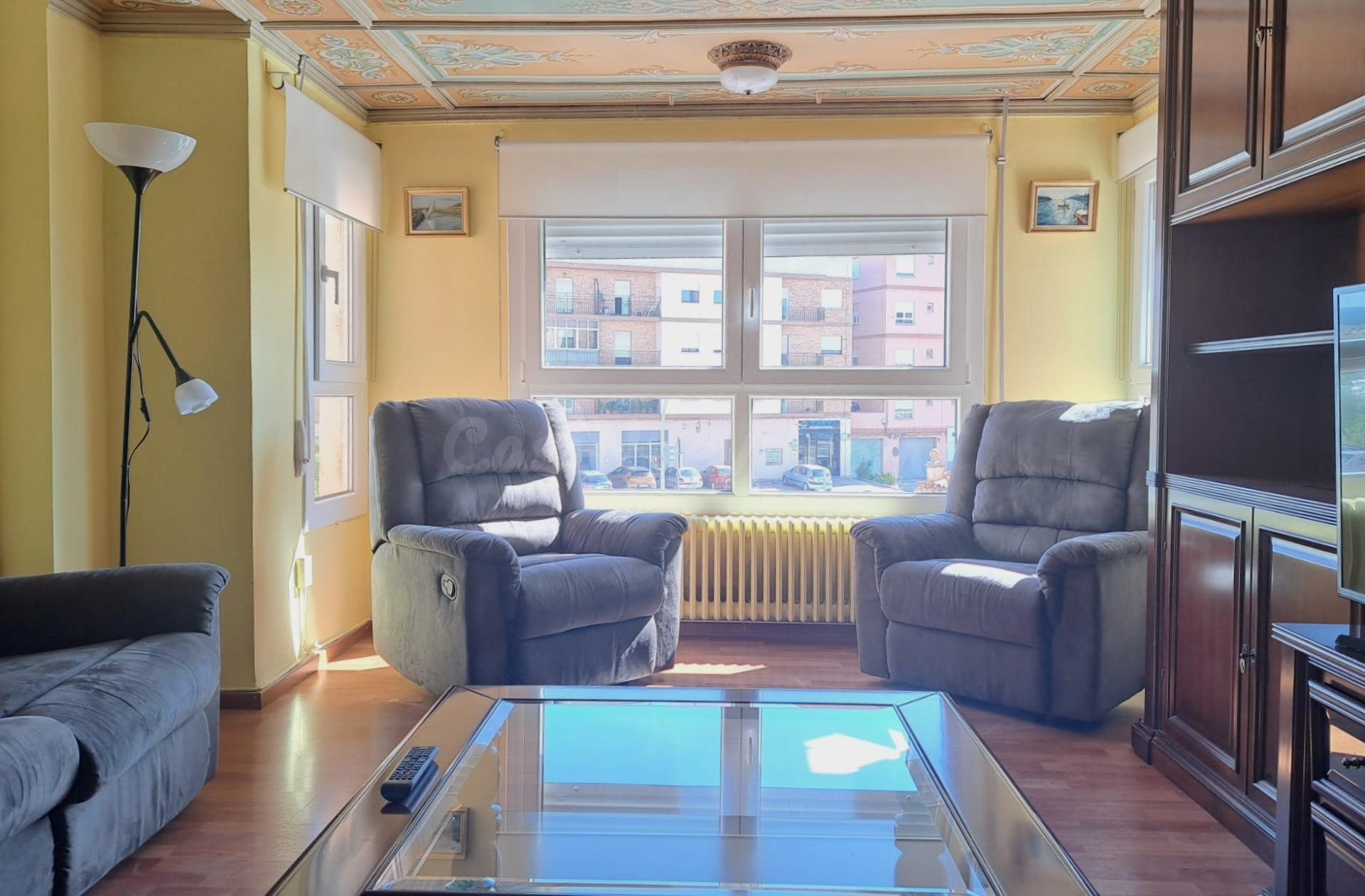 Espectacular piso con terraza y espacios únicos
