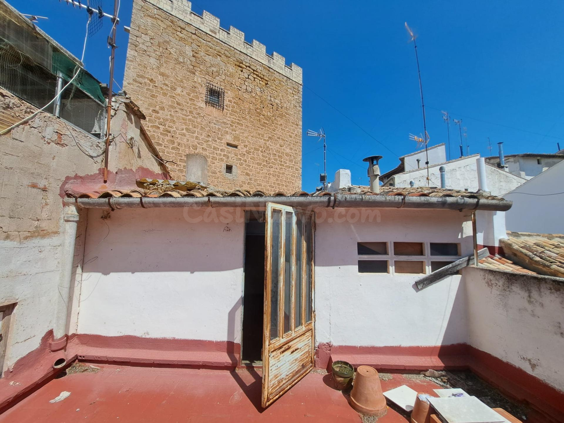 Casa con cueva y doble acceso en pleno centro histórico de R - foto 3