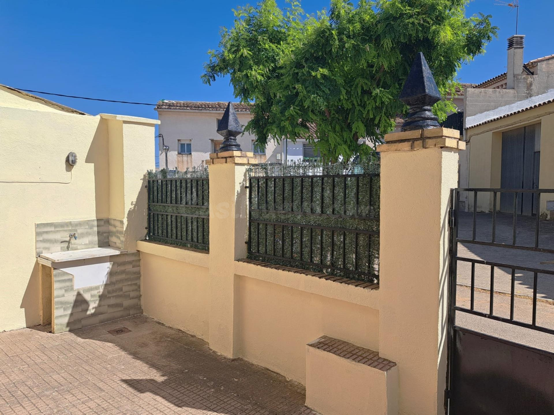 Bonita y comoda casa en en Venta en Villargordo del Cabriel  - foto 5