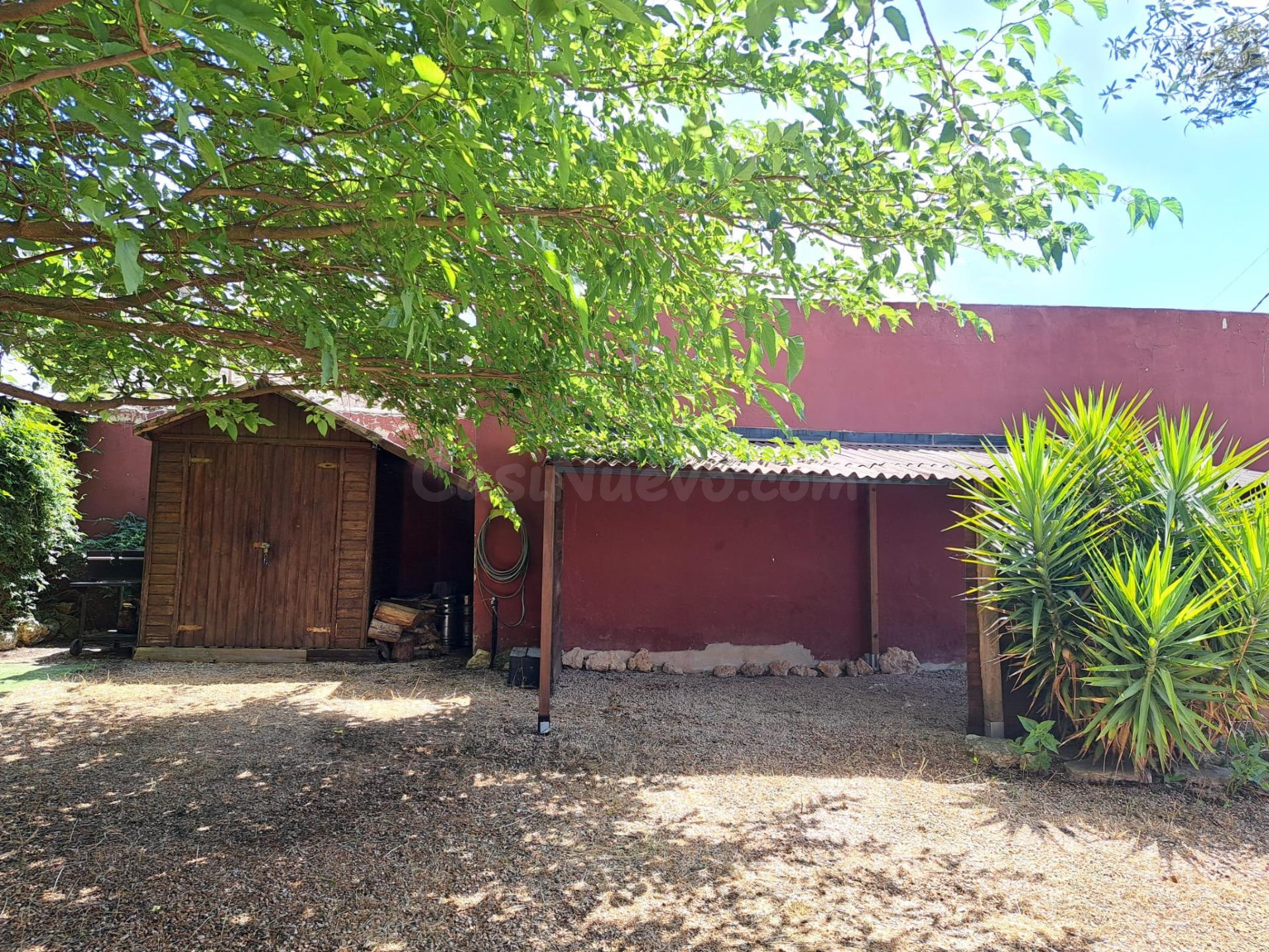 Casa de campo con terreno y bonitas vistas en la Cabezuela - foto 4