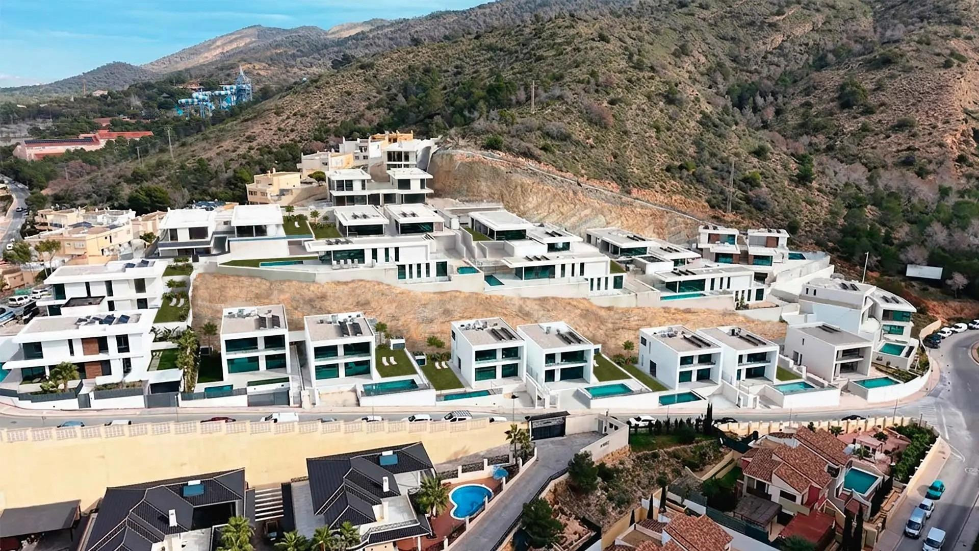 Villas de lujo de nueva construcción en Rincón de Loix, Benidorm, con piscina privada - foto 2