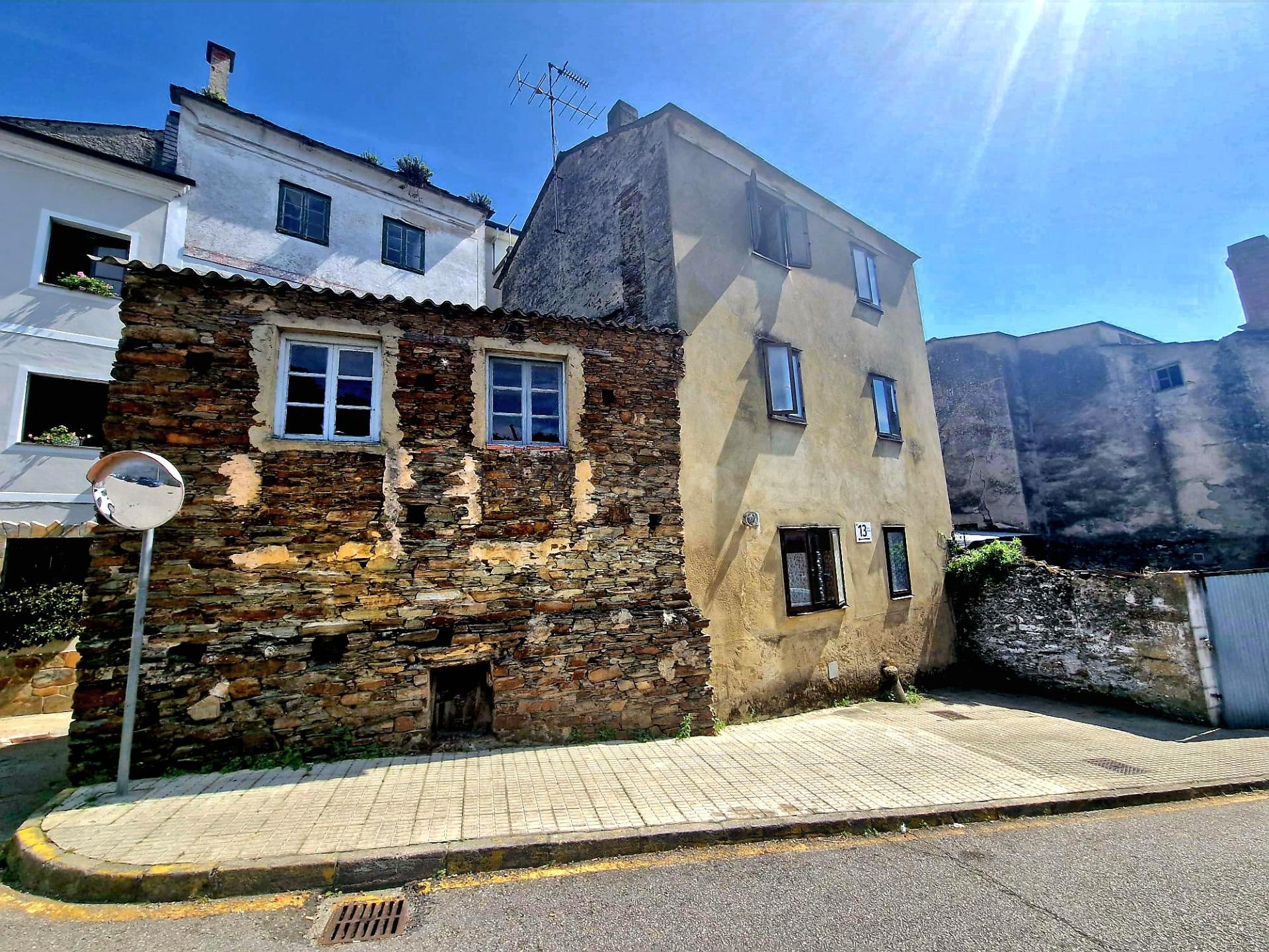 CASA ADOSADA CON ENCANTO EN FIGUERAS, CASTROPOL · 126 m2 · 3 - foto 2