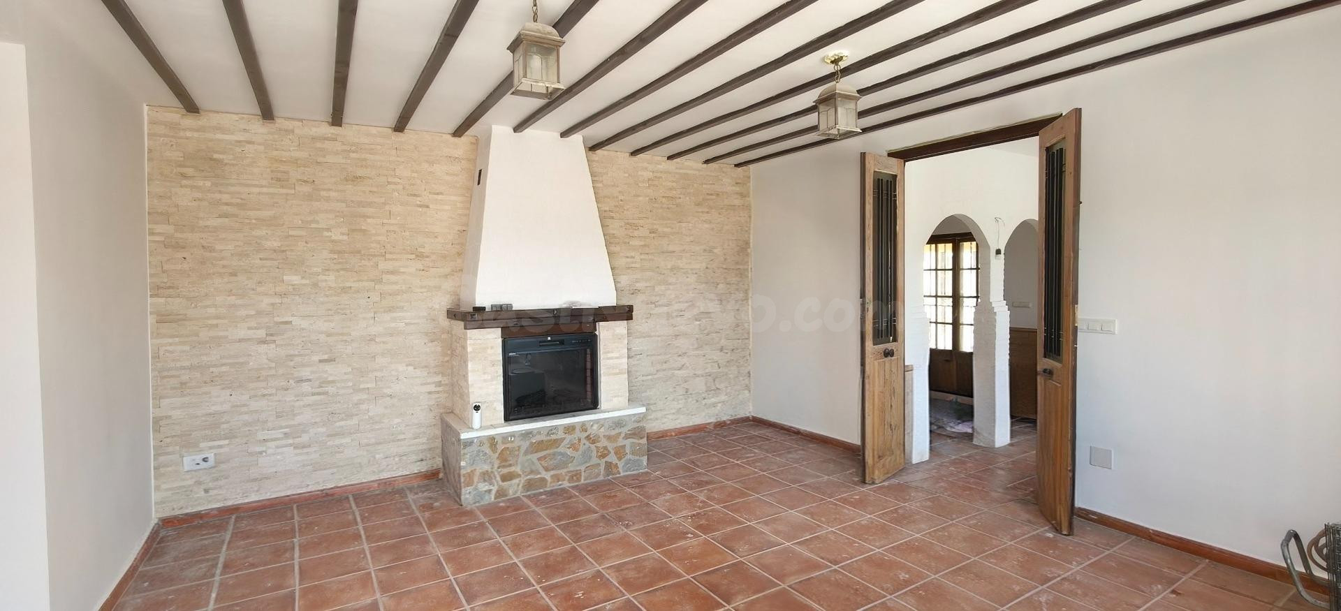 VENTA MAGNIFICA VILLA RUSTICA RECIEN REFORMADA EN BARINAS - foto 5