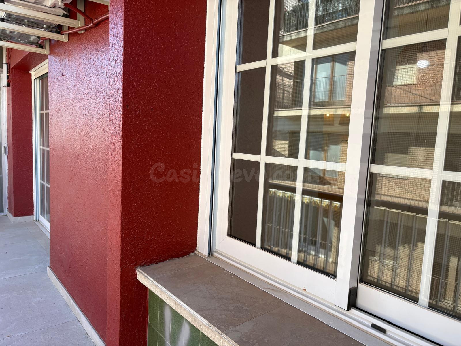 PISO REFORMADO EN ROGER DE FLOR - foto 3