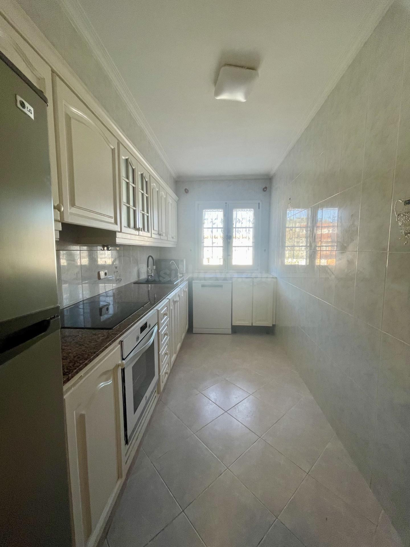 Elegante piso soleado con vistas despejadas en Ferreries - foto 5