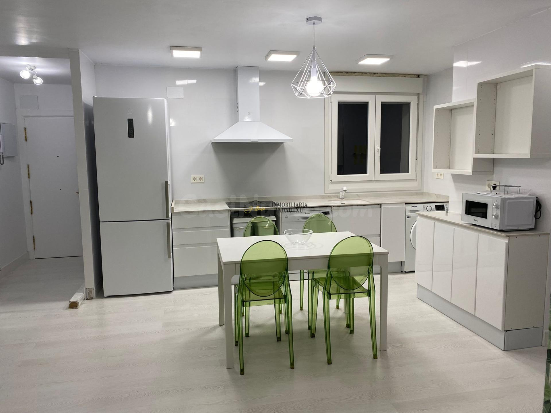 ALQUILER PISO 5 habitaciones JUNTO INGENIEROS - foto 5