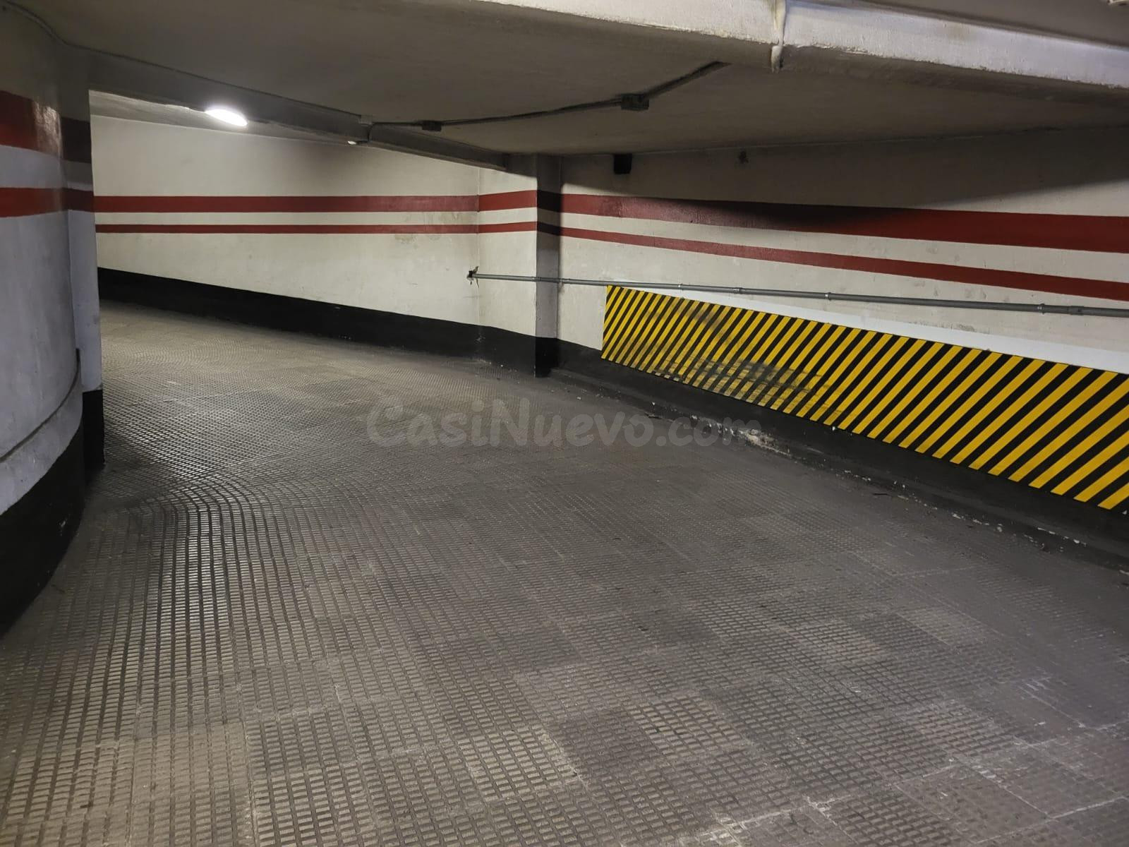 VENTA GARAJE COCHE MEDIANO G.EGUIA - foto 3