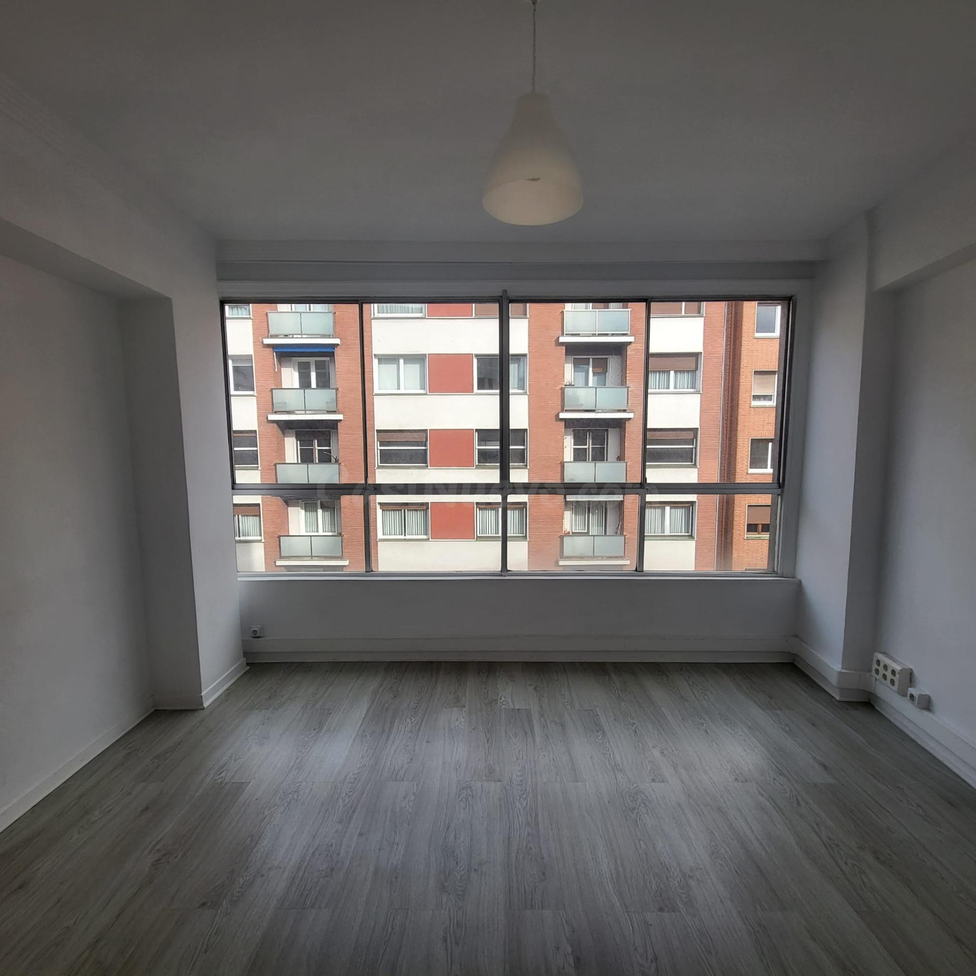 ALQUILER OFICINA JUNTO PLAZA INDAUTXU - foto 3