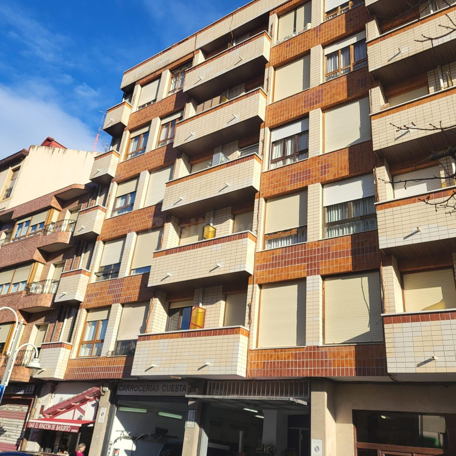 PISO EN VENTA EN NOVIA SALCEDO - foto 3